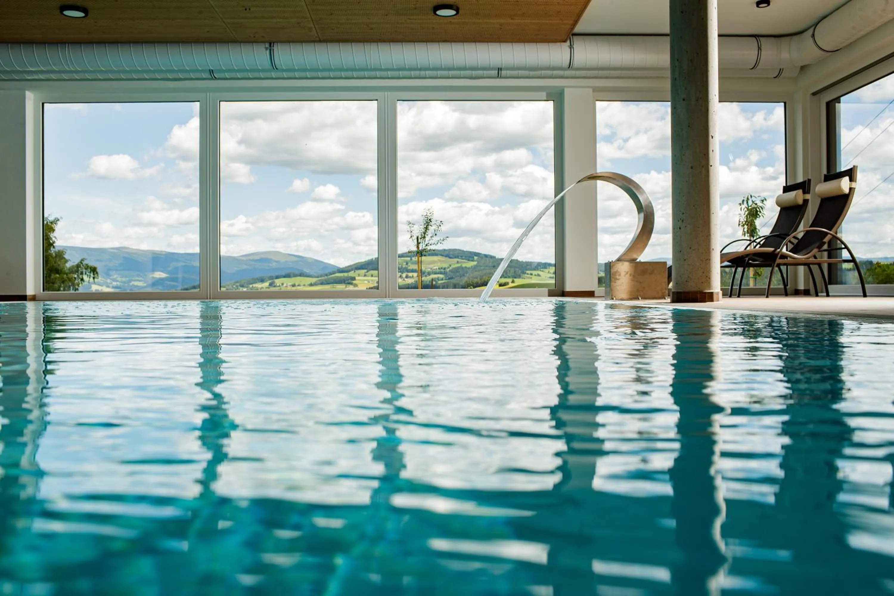 Pool view in Der Almblick