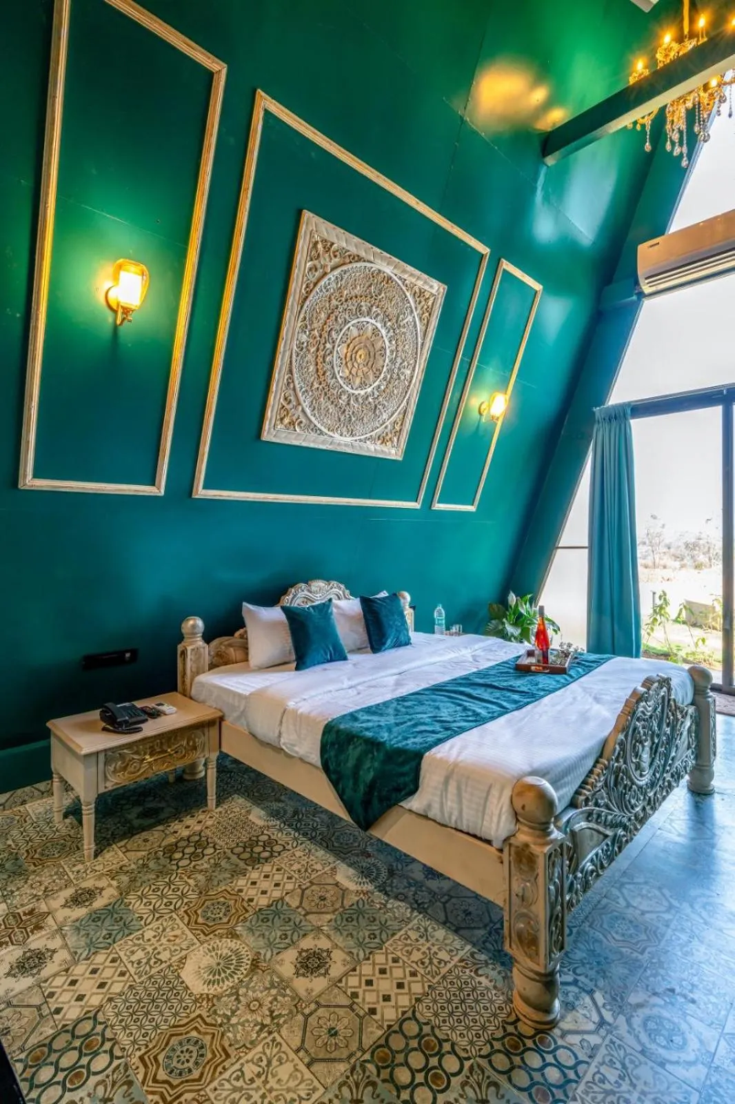 Bed in Dio Regaalo Theme Resort, Ratnagiri