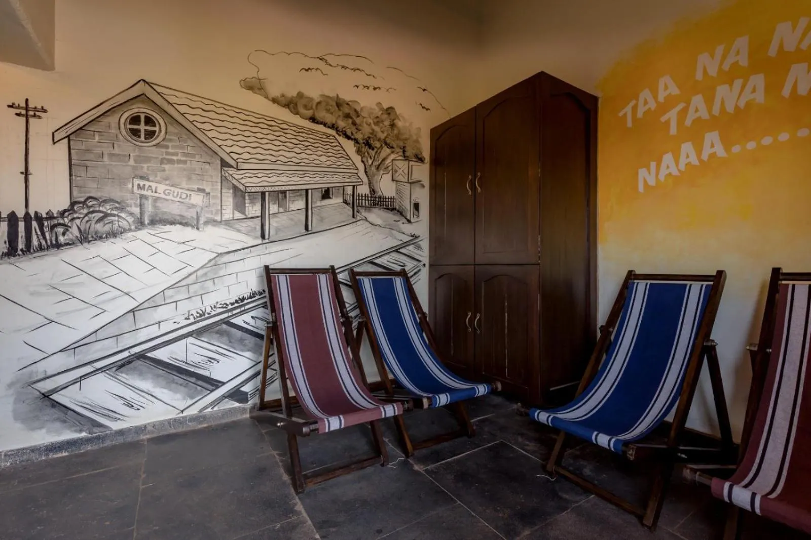 Bed in Dio Regaalo Theme Resort, Ratnagiri