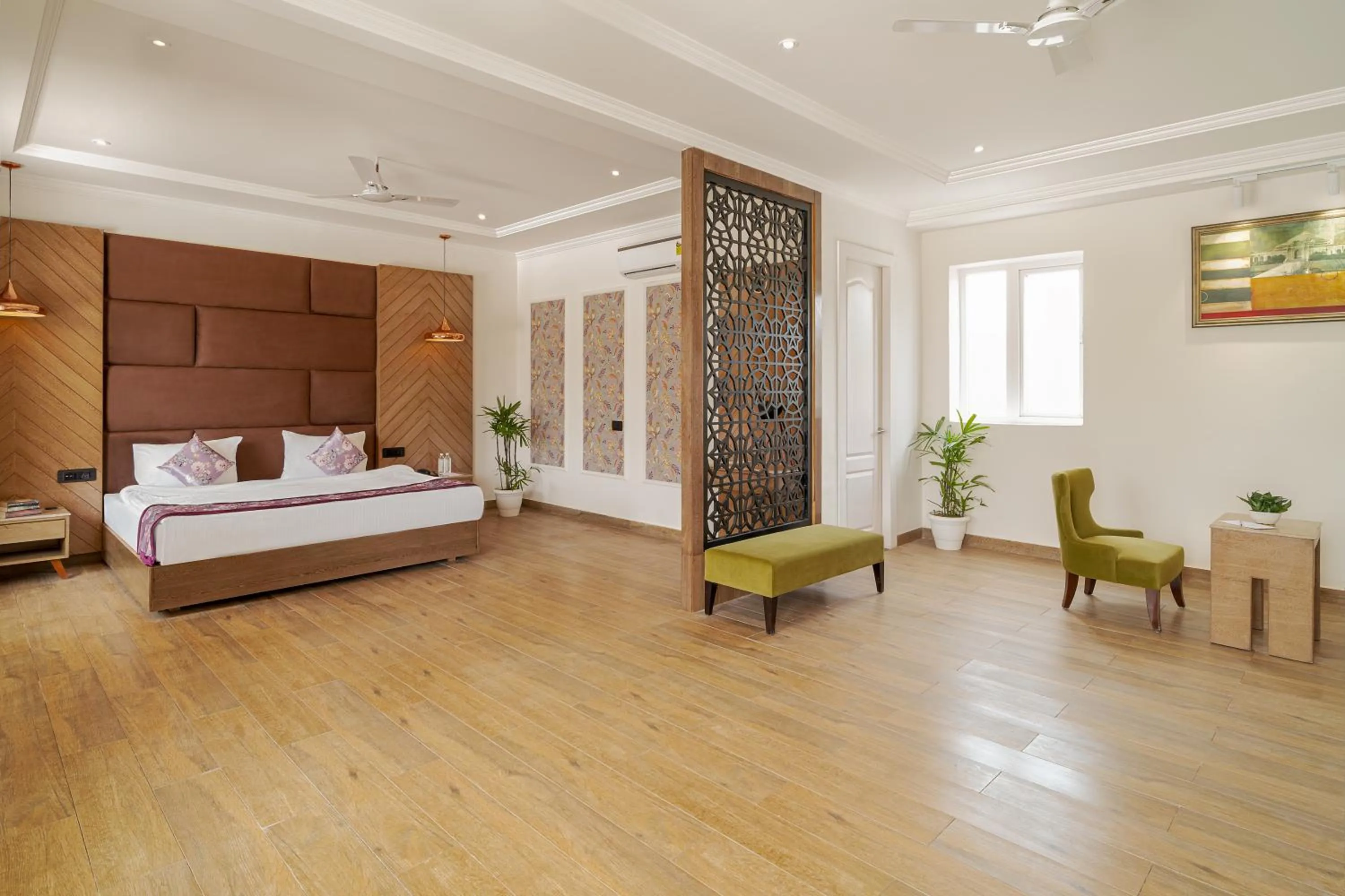 Bed in Rudra Imperial Resort