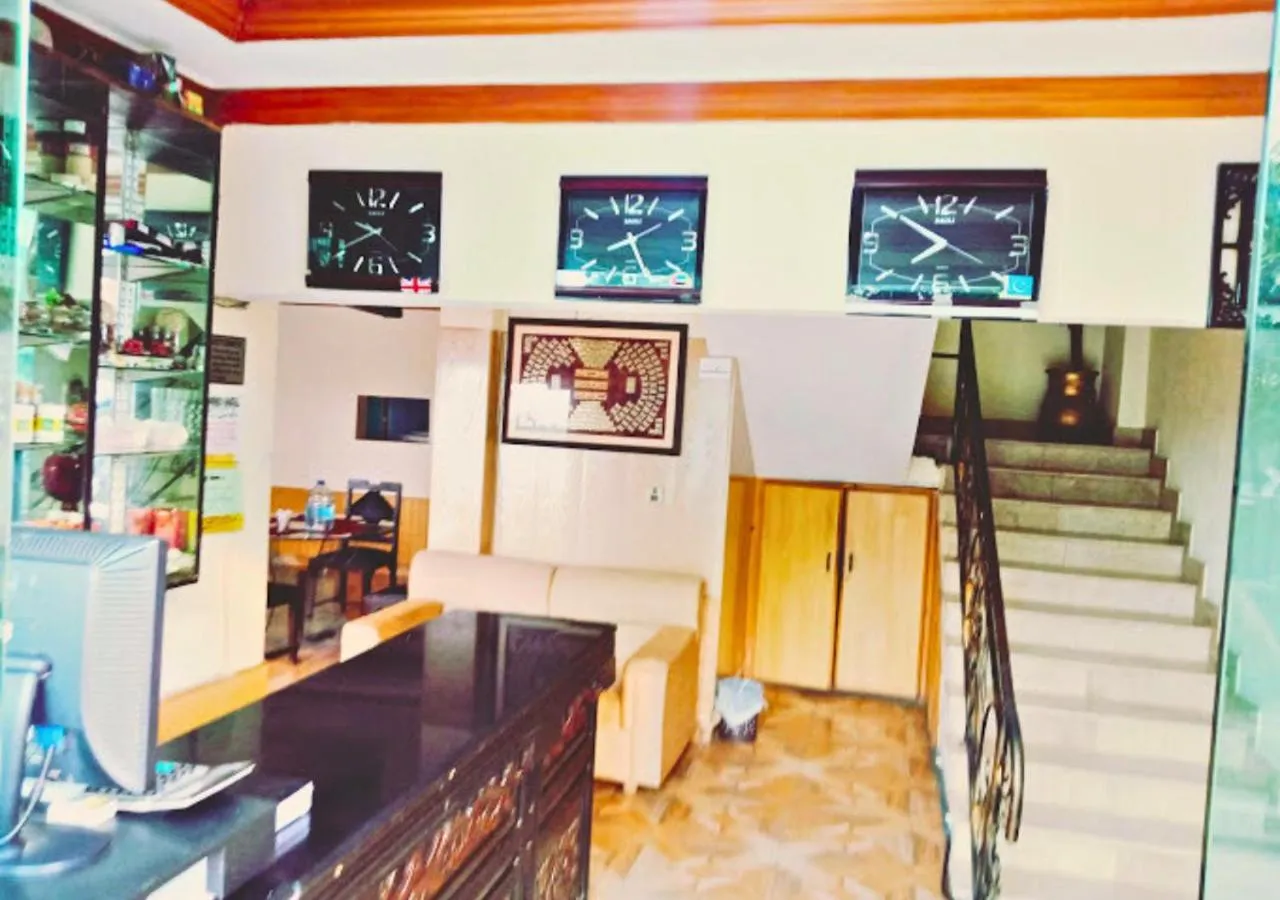 Lobby or reception in New Islamabad Hotel