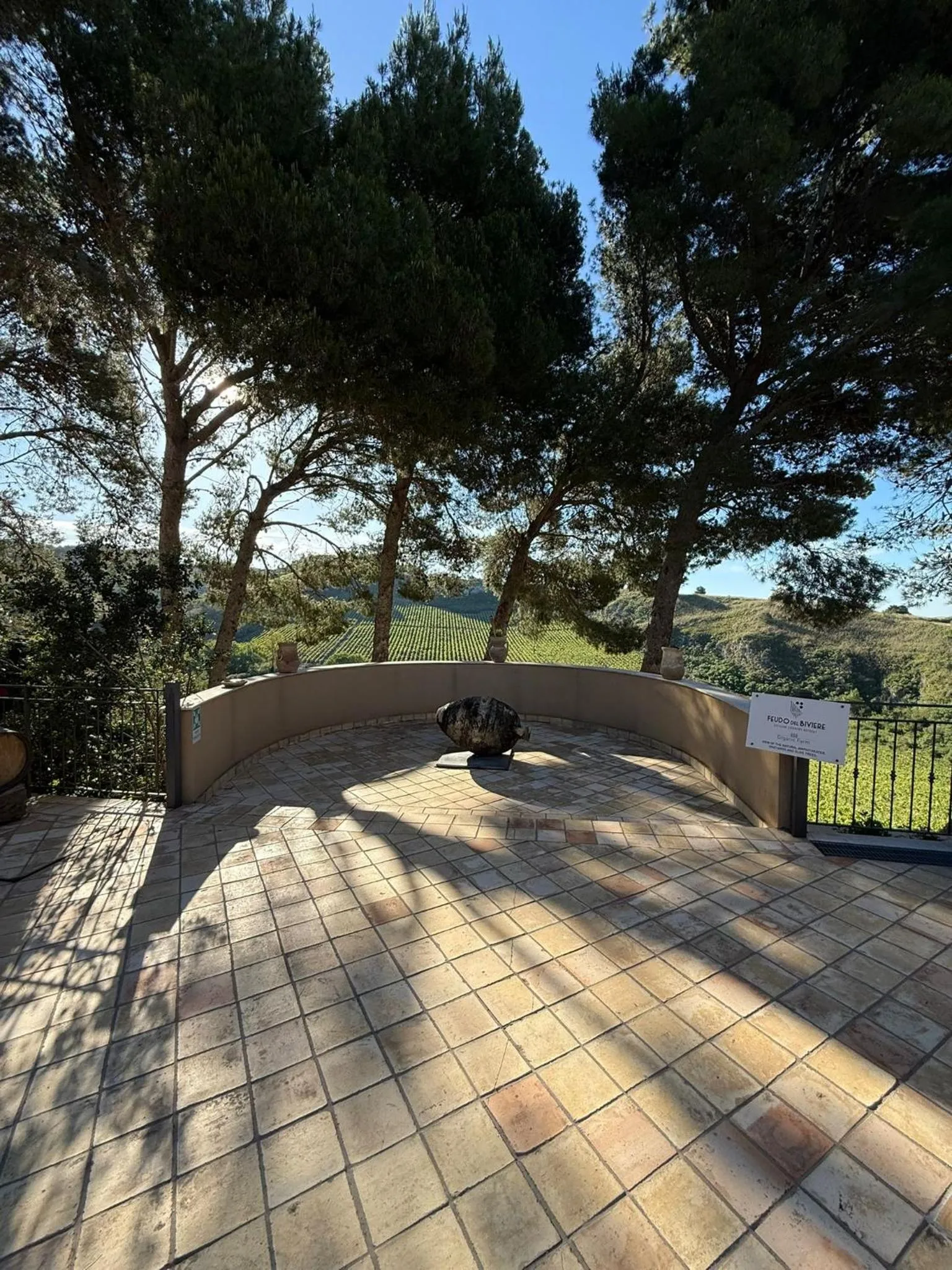 Property building in Feudo Del Biviere