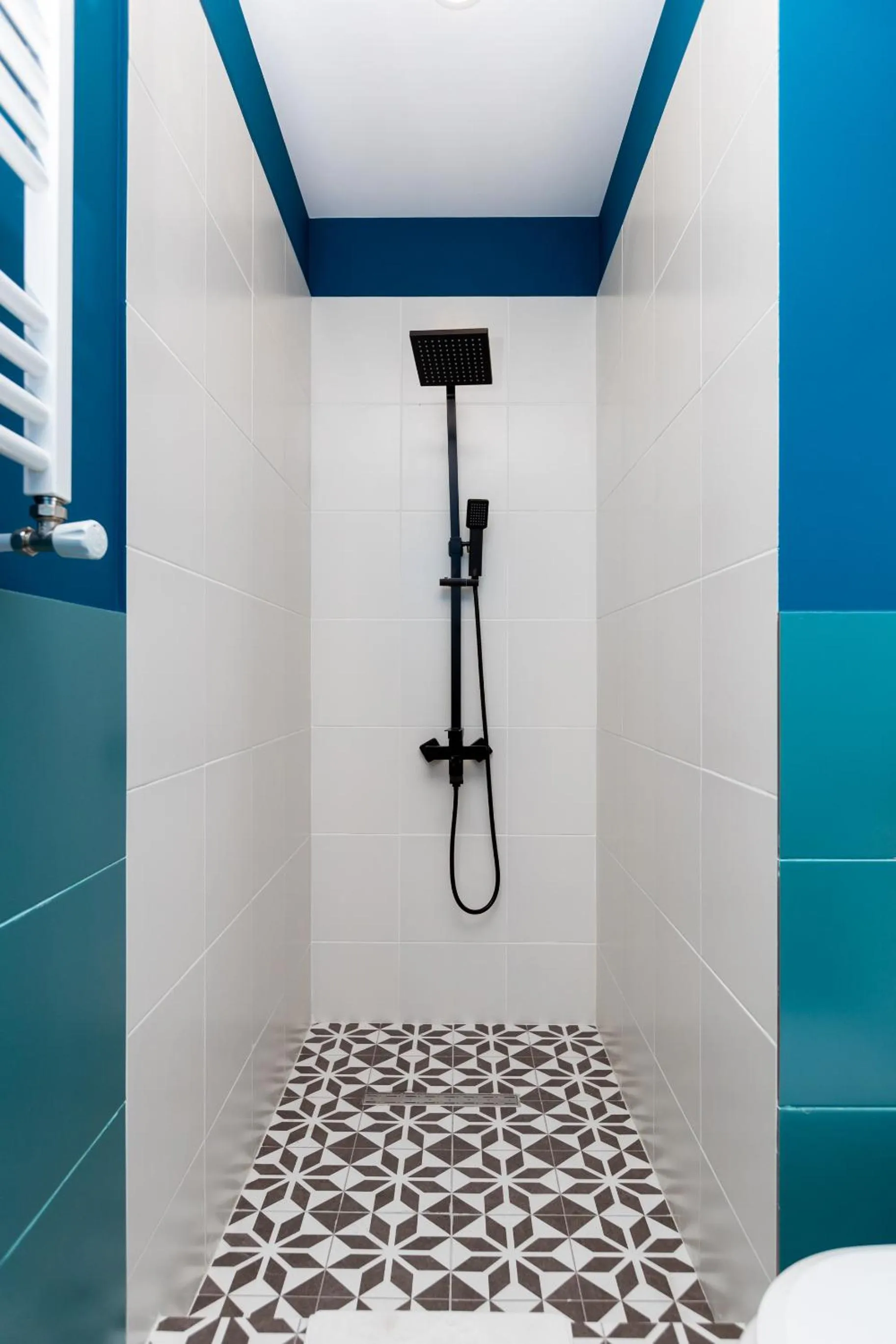 Shower in Sololaki Inn