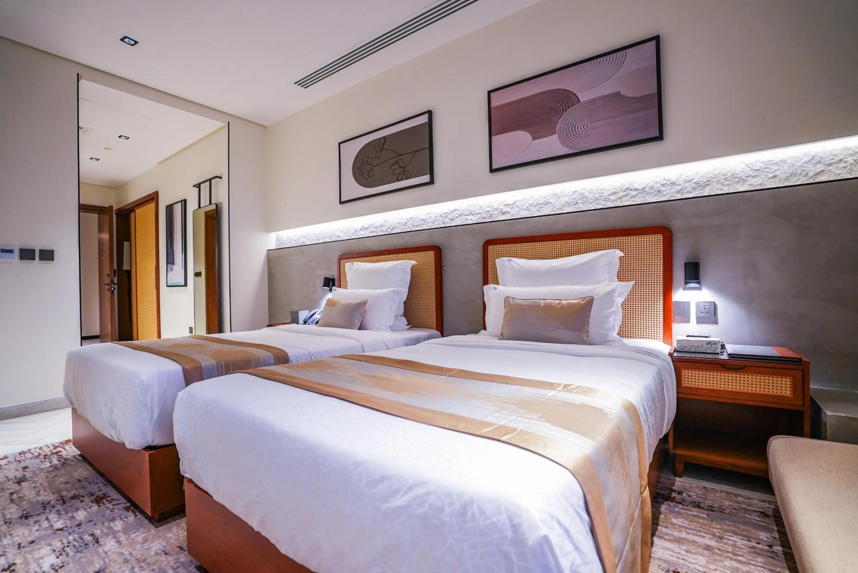 Bed in Vivian Park El Raeid Hotel