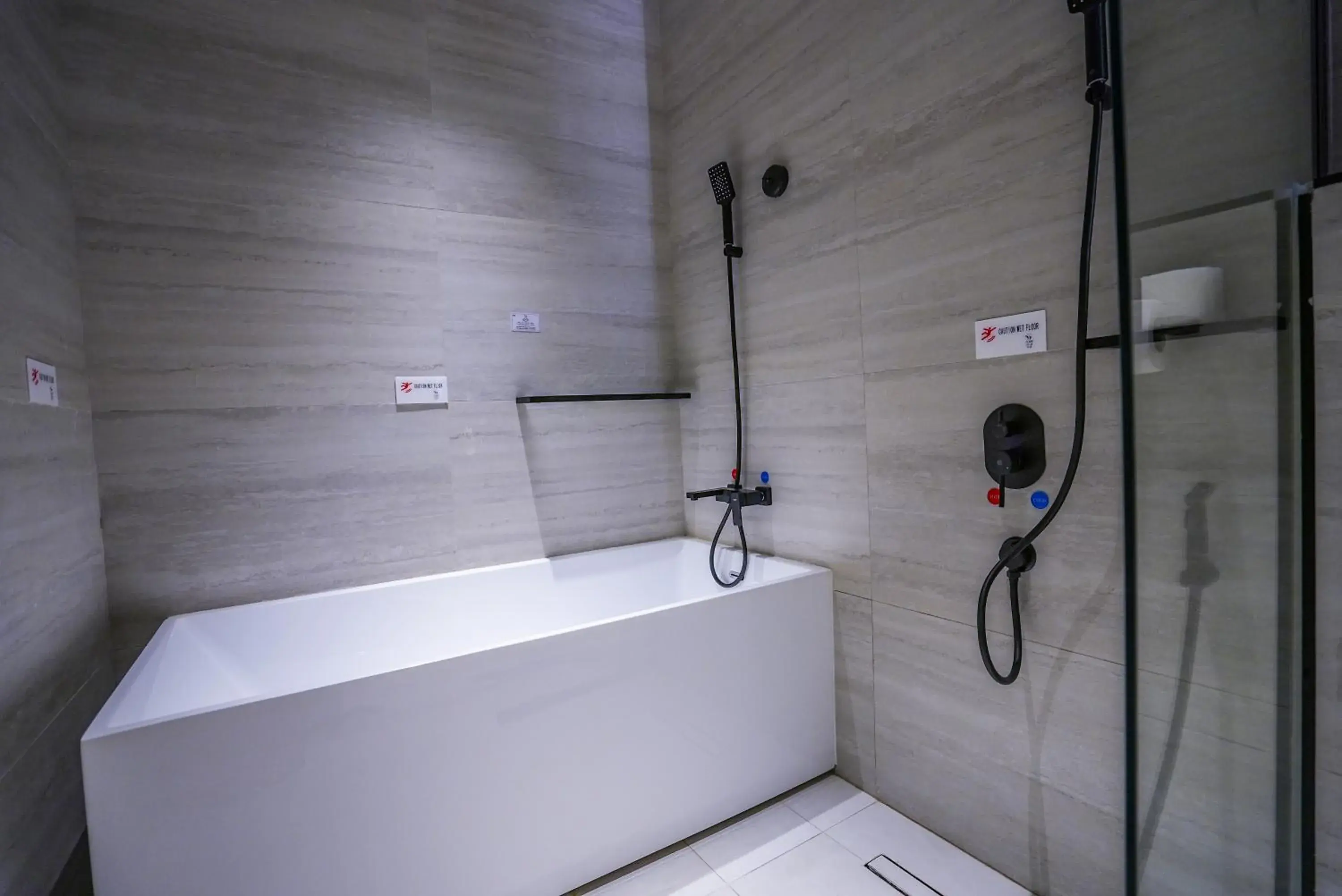 Deluxe Junior Suite in Vivian Park El Raeid Hotel Deluxe Junior Suite in Vivian Park El Raeid Hotel