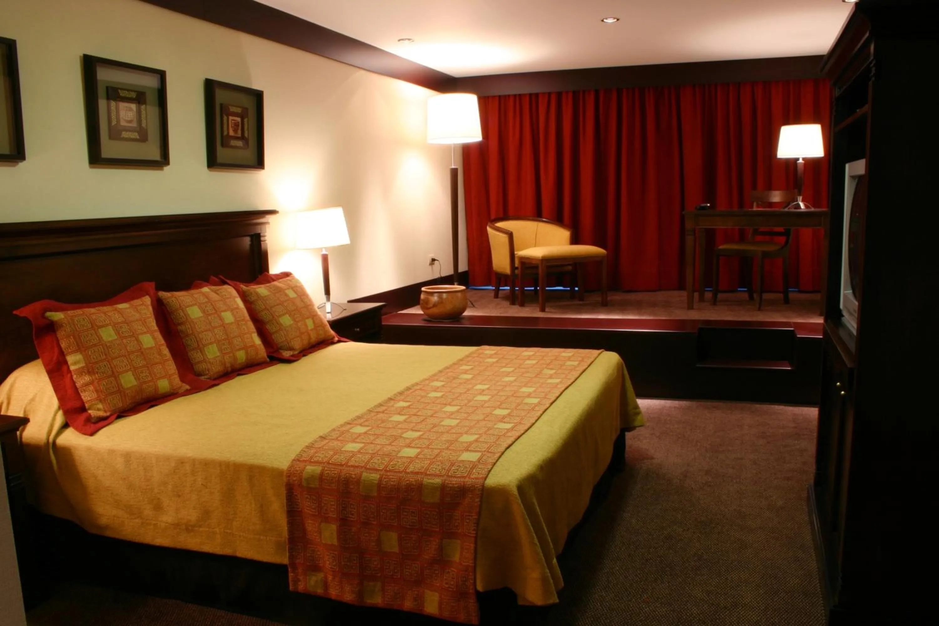 Photo of the whole room, Bed in Amérian Hotel Casino Gala