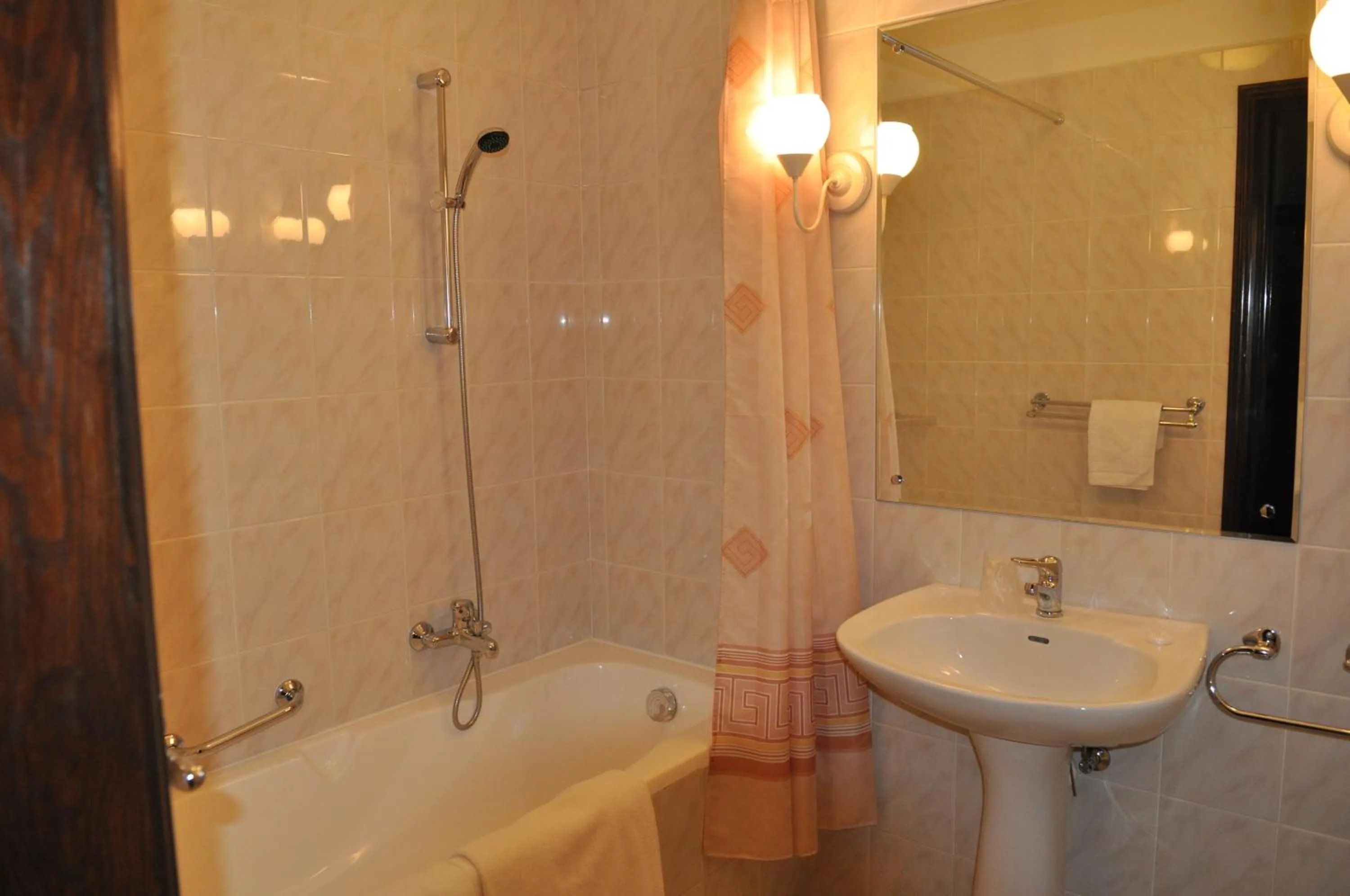 Bathroom in Hotel "Zajazd Napoleoński"