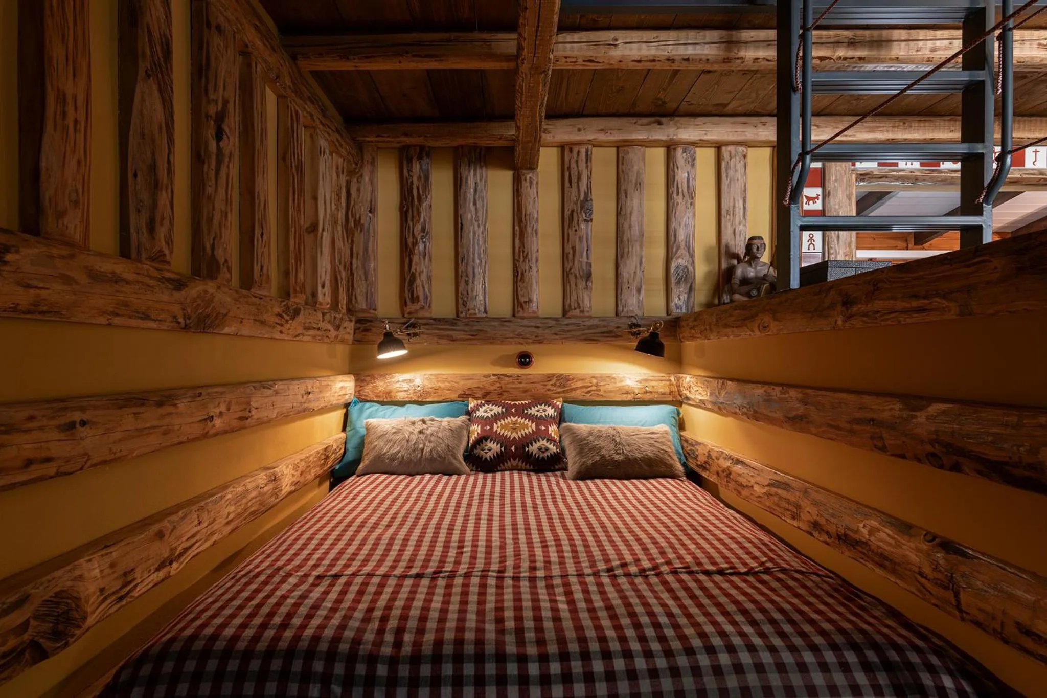 Bed in Vasilikia Mountain Farm & Retreat