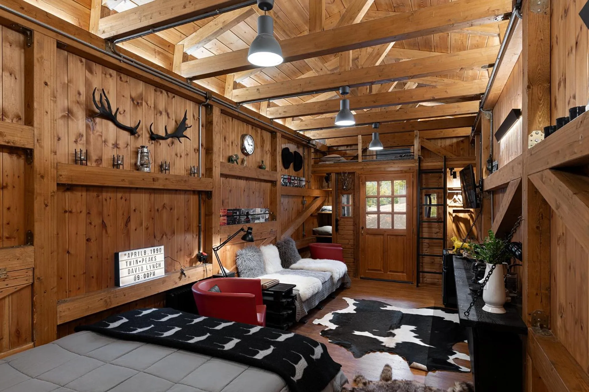 Bed in Vasilikia Mountain Farm & Retreat