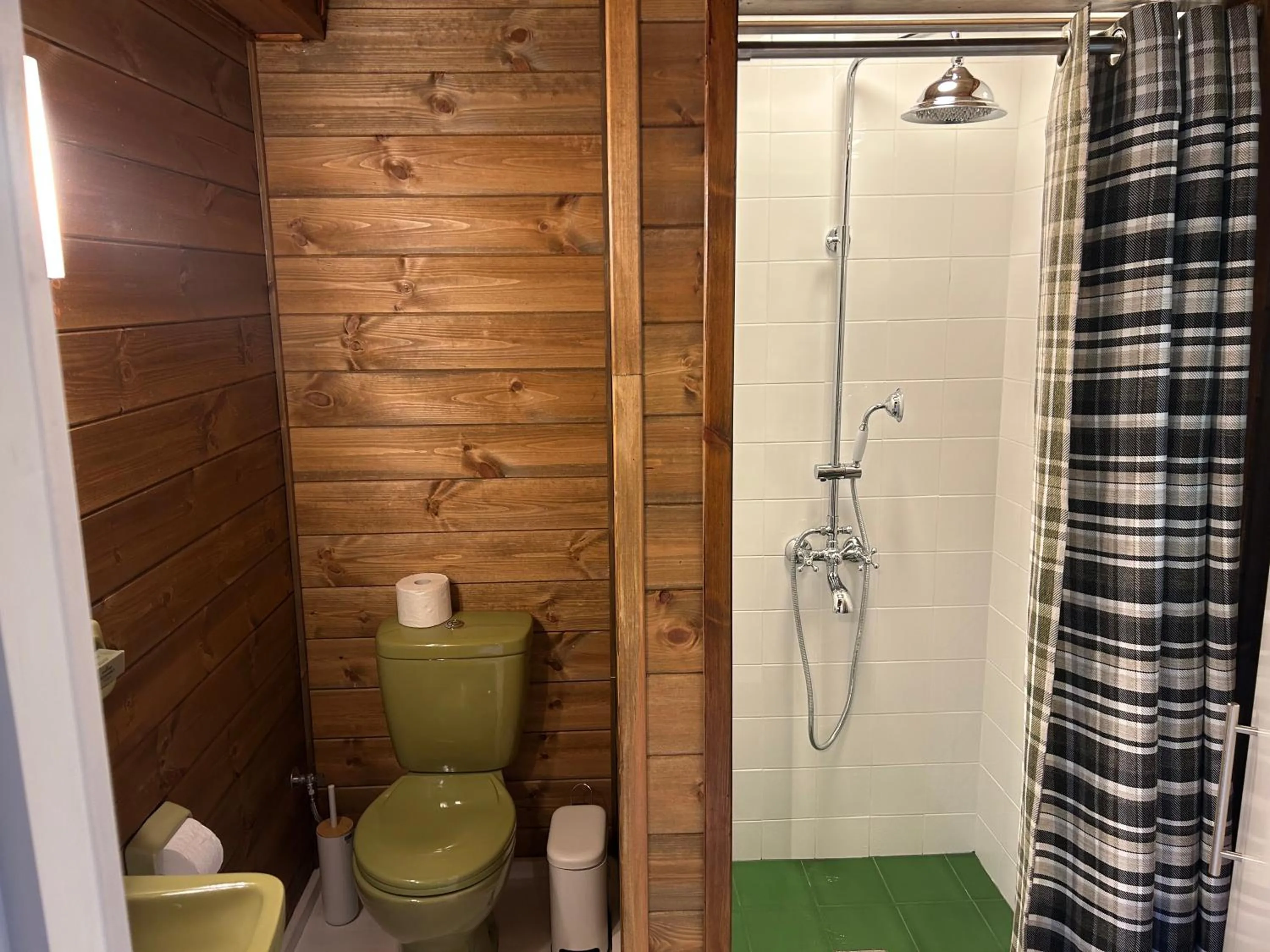 Vasilikia Mountain Farm & Retreat