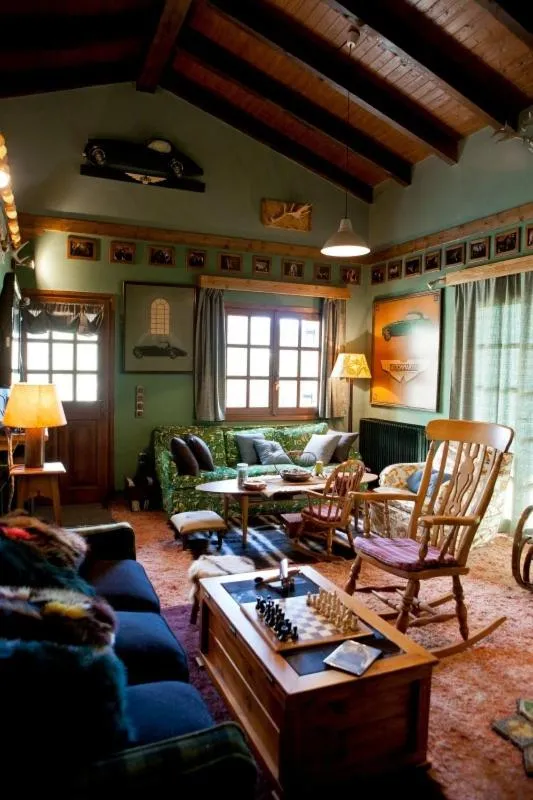 Living room in Vasilikia Mountain Farm & Retreat