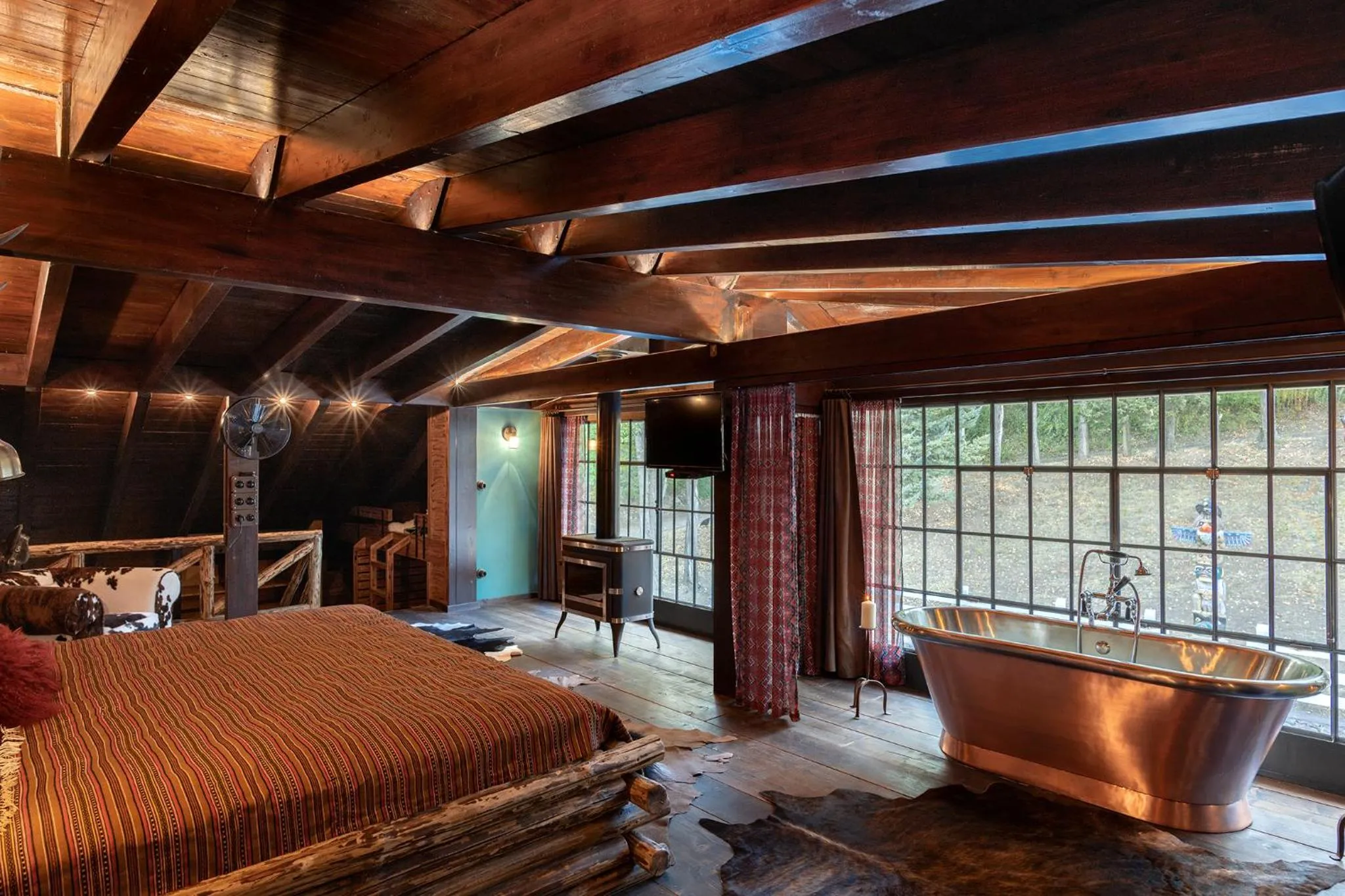 Bed in Vasilikia Mountain Farm & Retreat