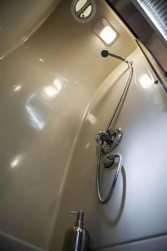 Shower in Vasilikia Mountain Farm & Retreat