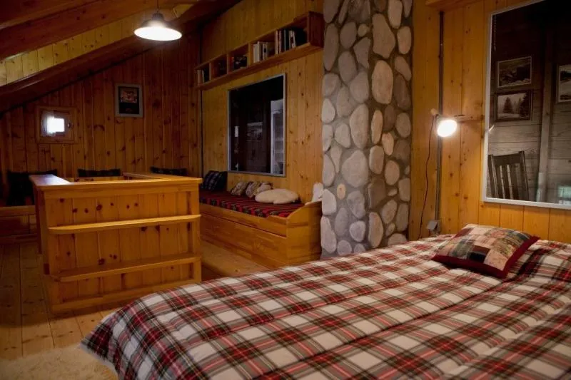 Bedroom, Bed in Vasilikia Mountain Farm & Retreat