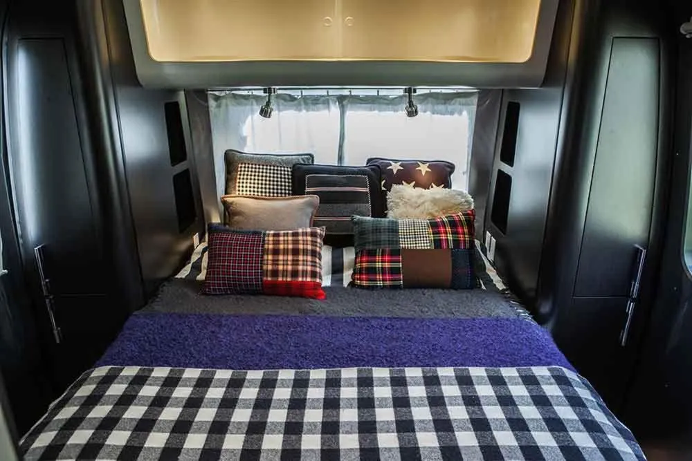 Bed in Vasilikia Mountain Farm & Retreat