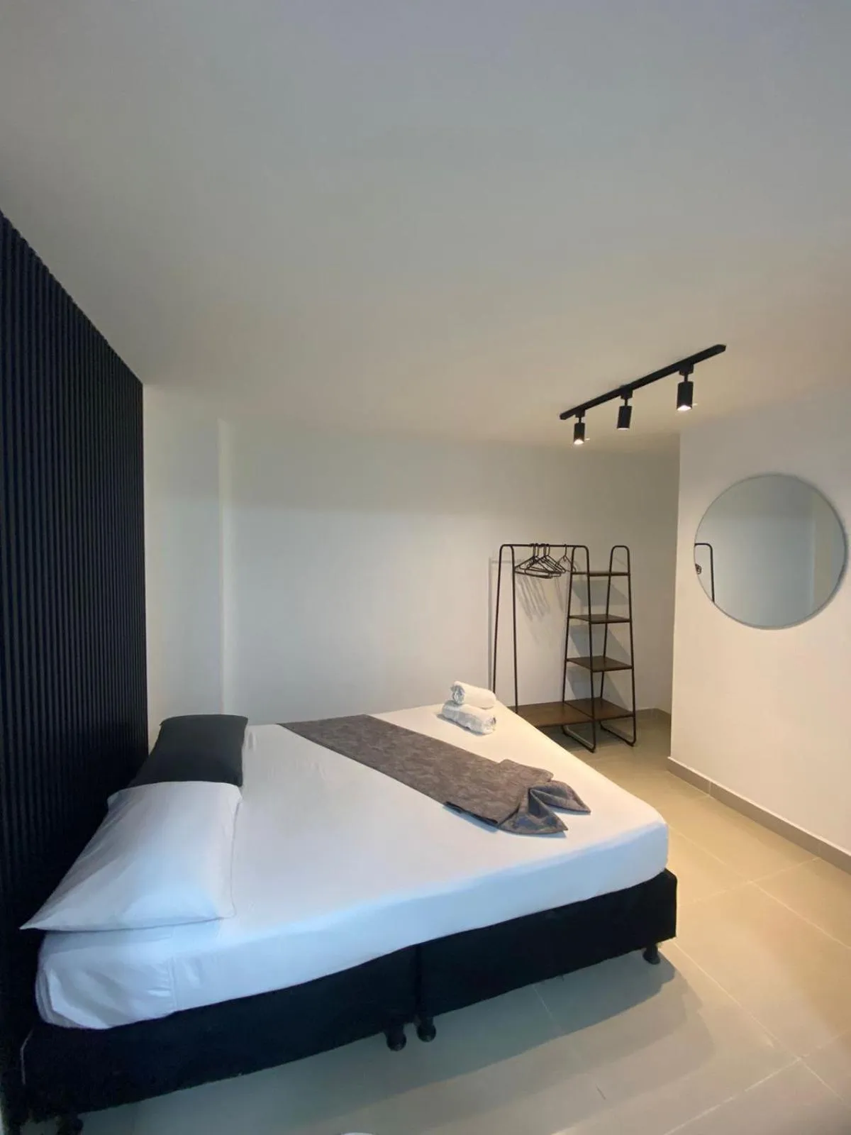 Photo of the whole room, Bed in 33 Hotel Bulerias