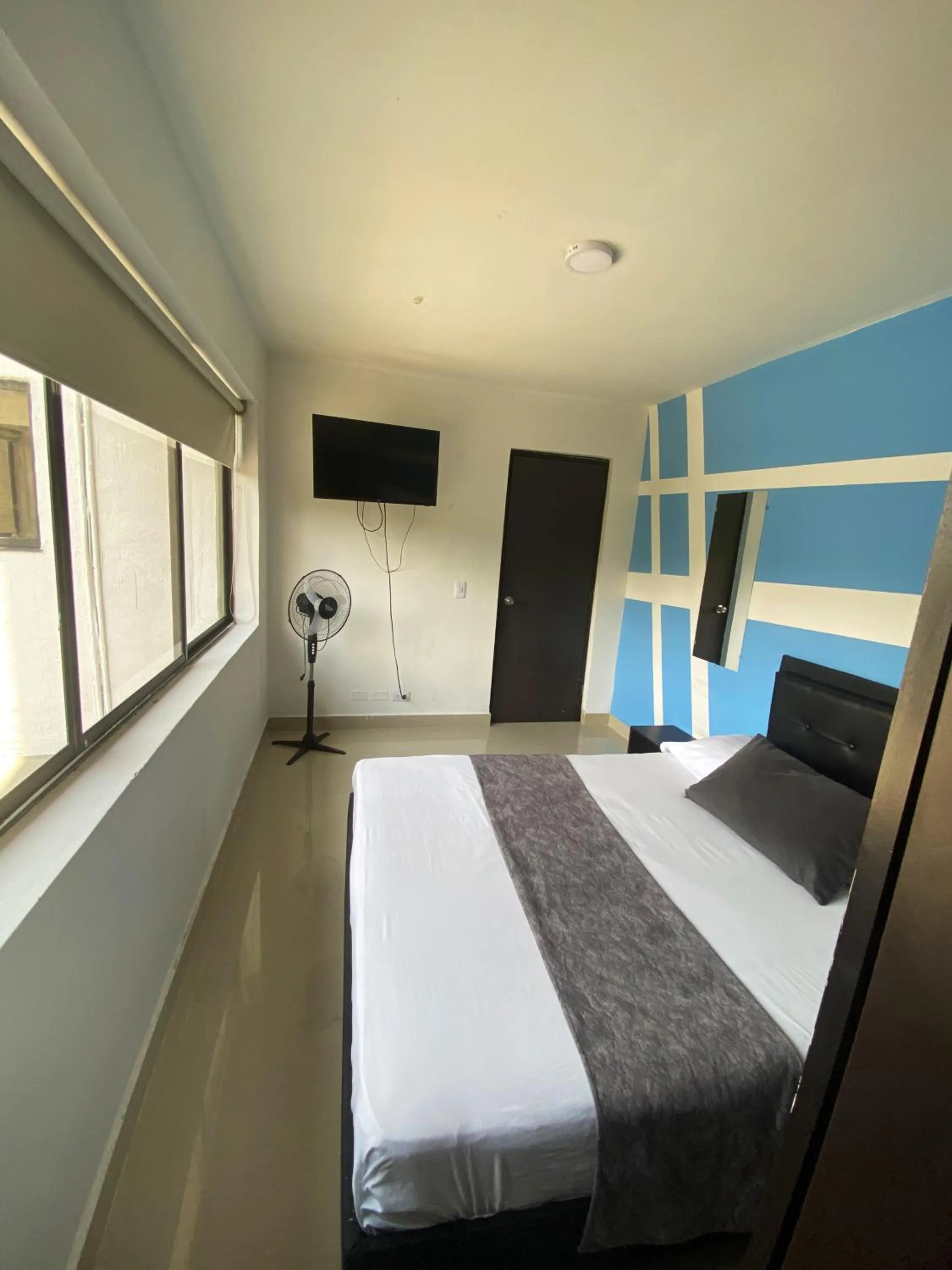 Bed in 33 Hotel Bulerias