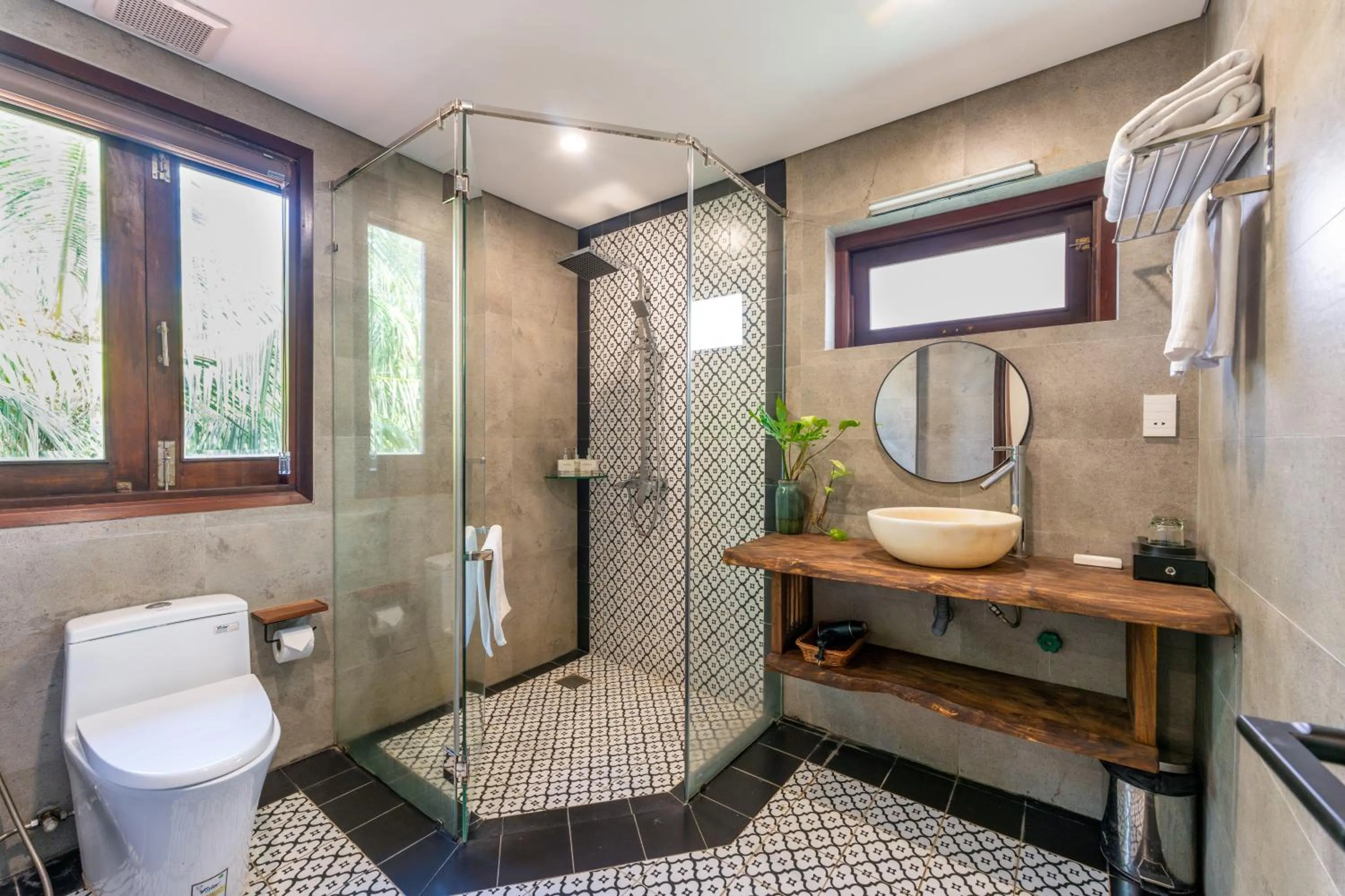 Shower in Mayci Eco Boutique Hotel Hoi An