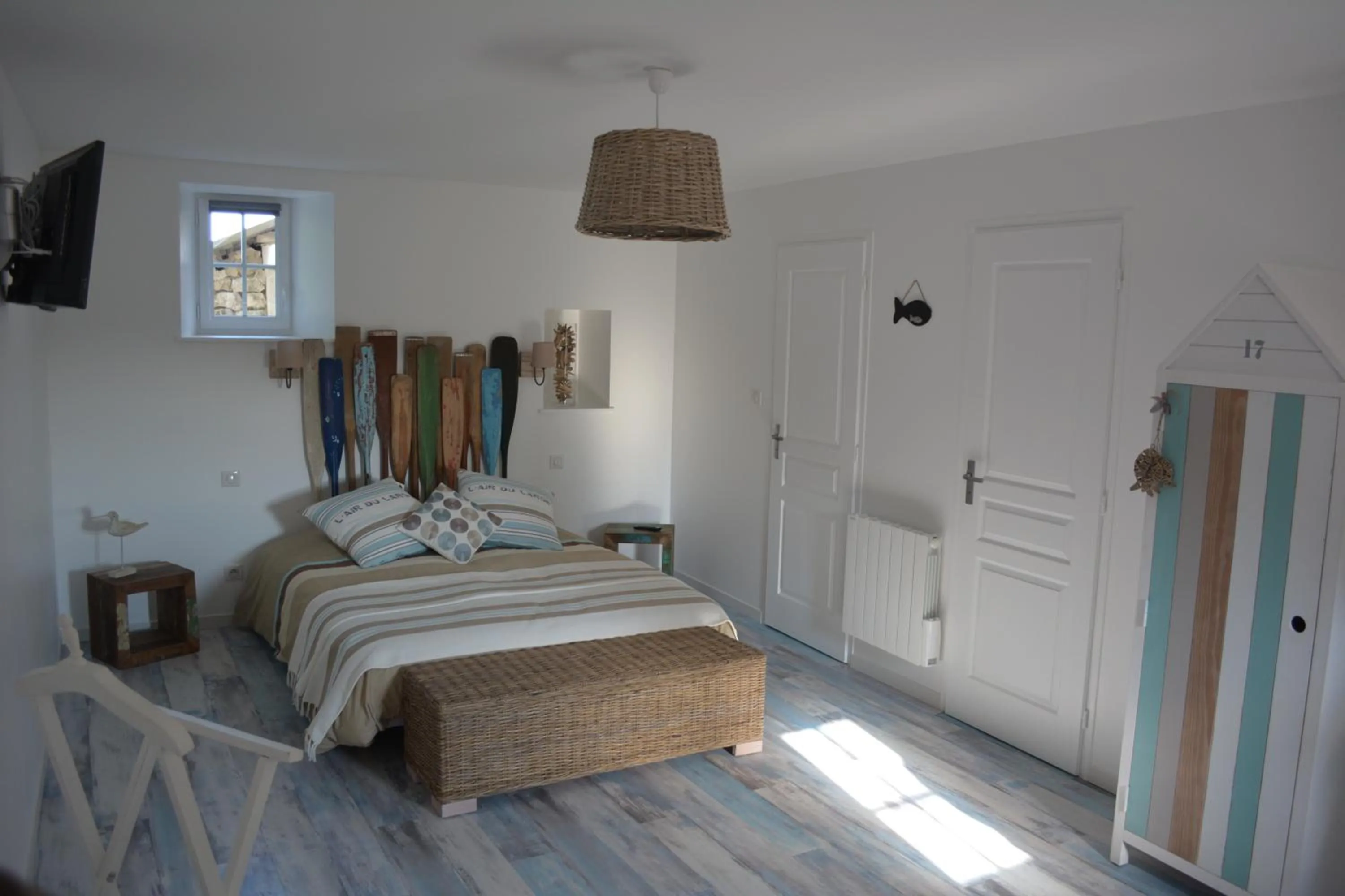 Bedroom, Bed in Aux 4 Cornes - Chambre d'hôtes
