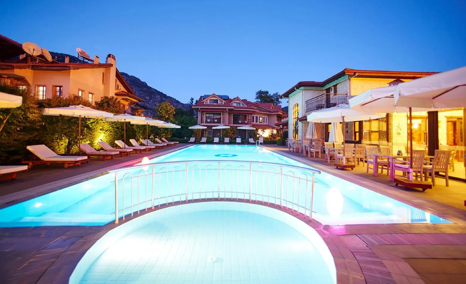 Property building in Renka Hotel & Spa