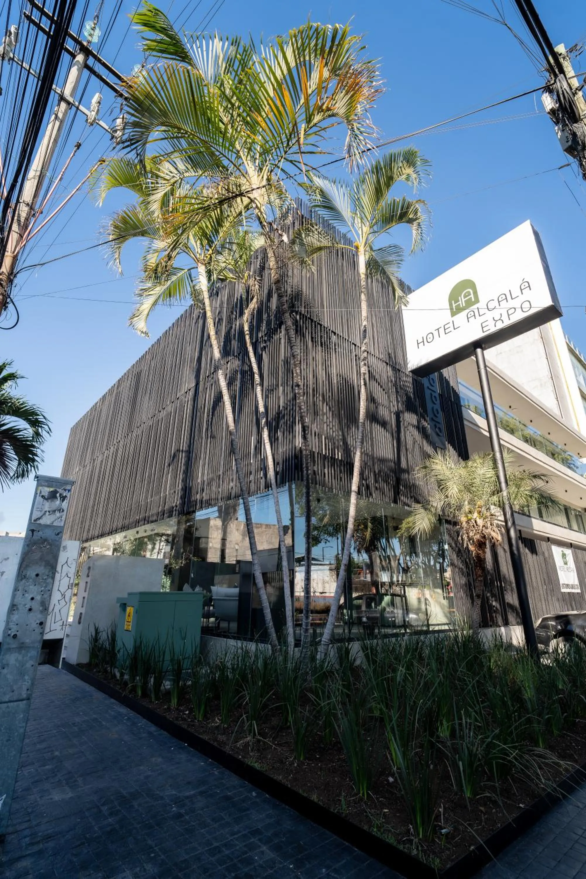 Property building in Hotel Alcala Expo