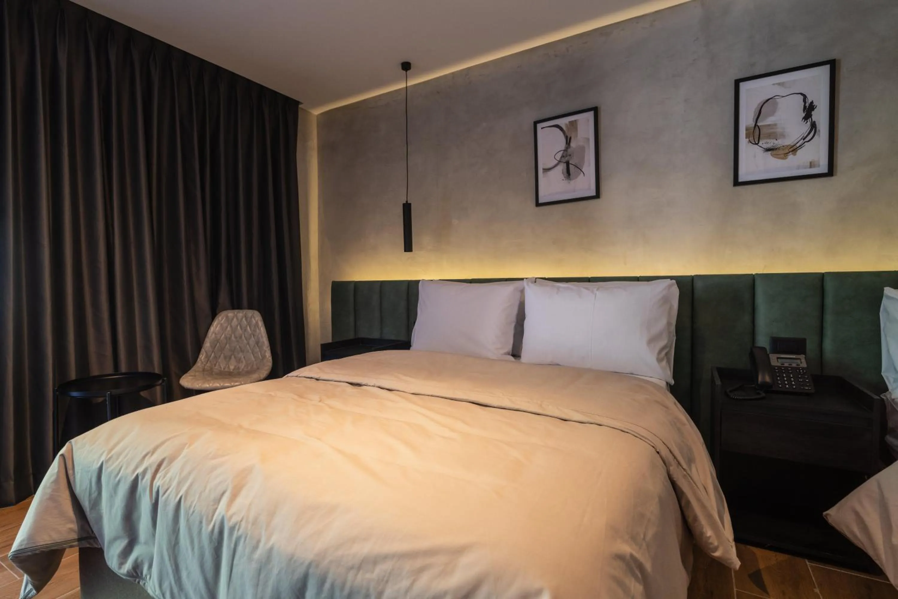 Photo of the whole room, Bed in Hotel Alcala Expo