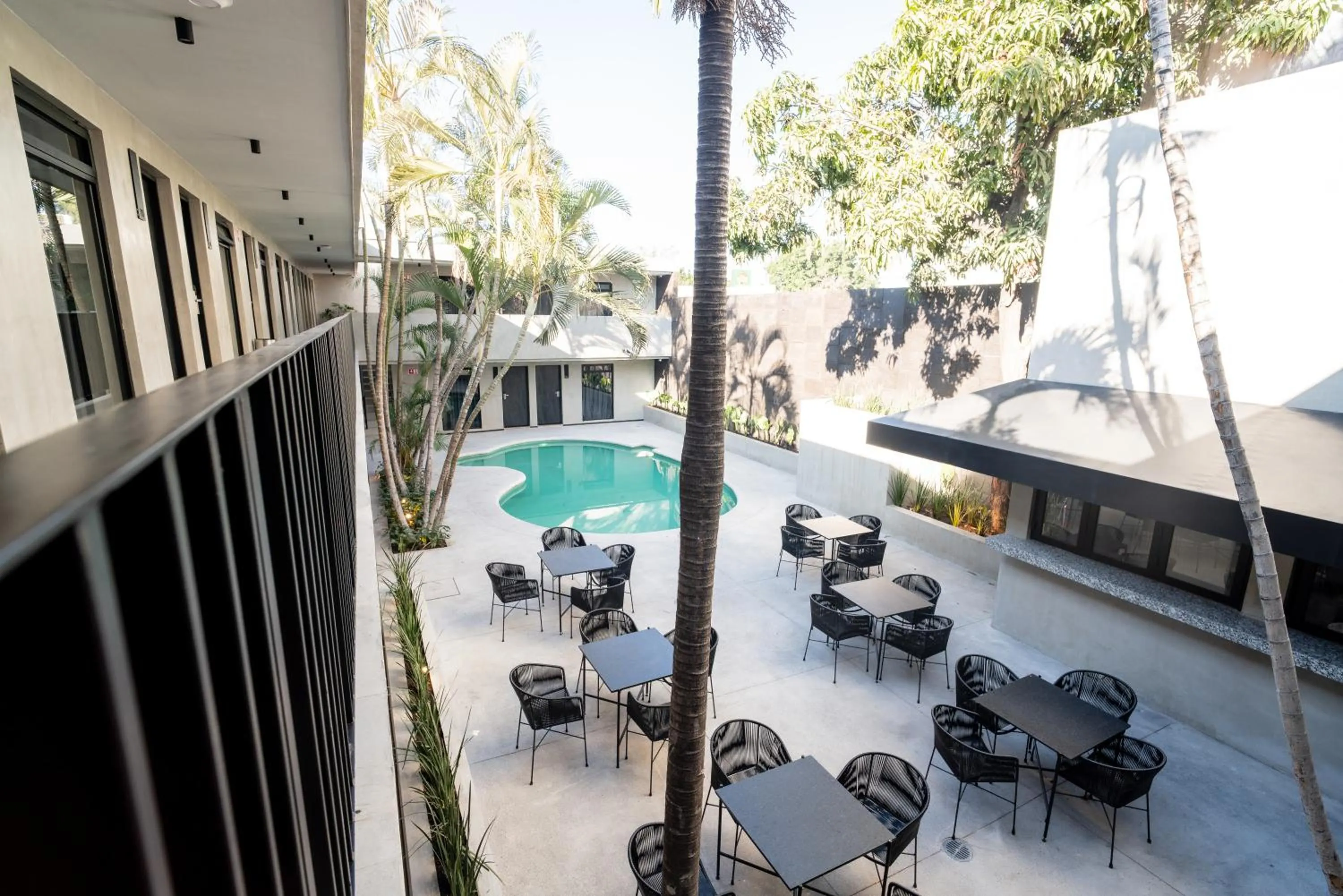 Swimming pool in Hotel Alcala Expo