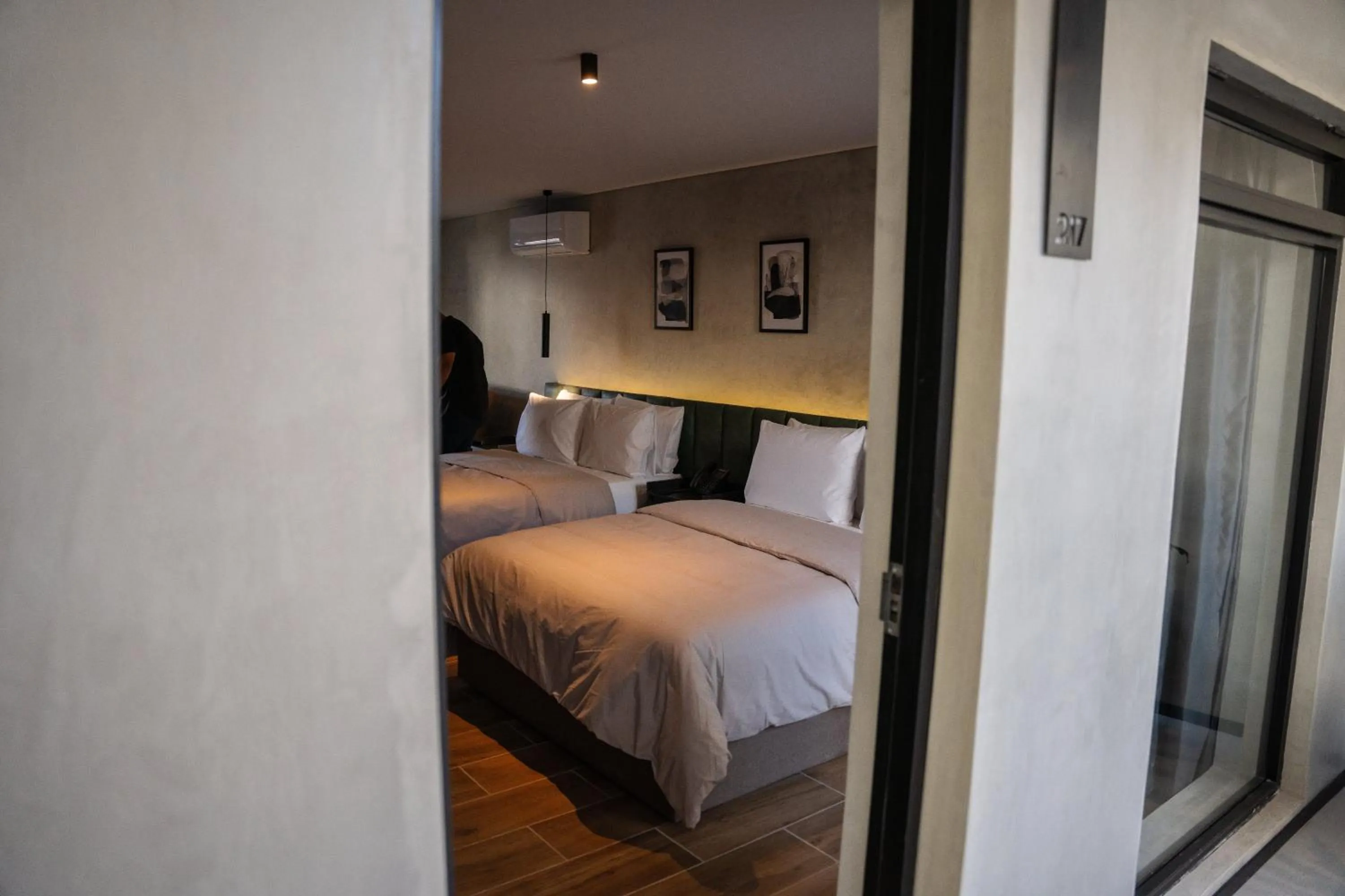 Bed in Hotel Alcala Expo