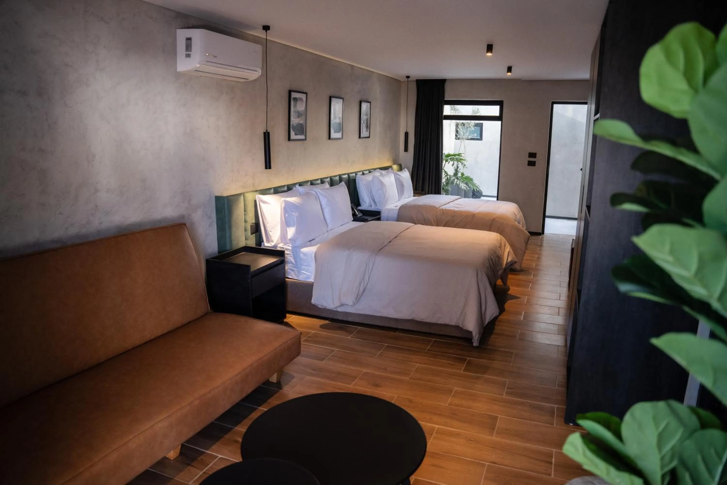 Photo of the whole room, Bed in Hotel Alcala Expo