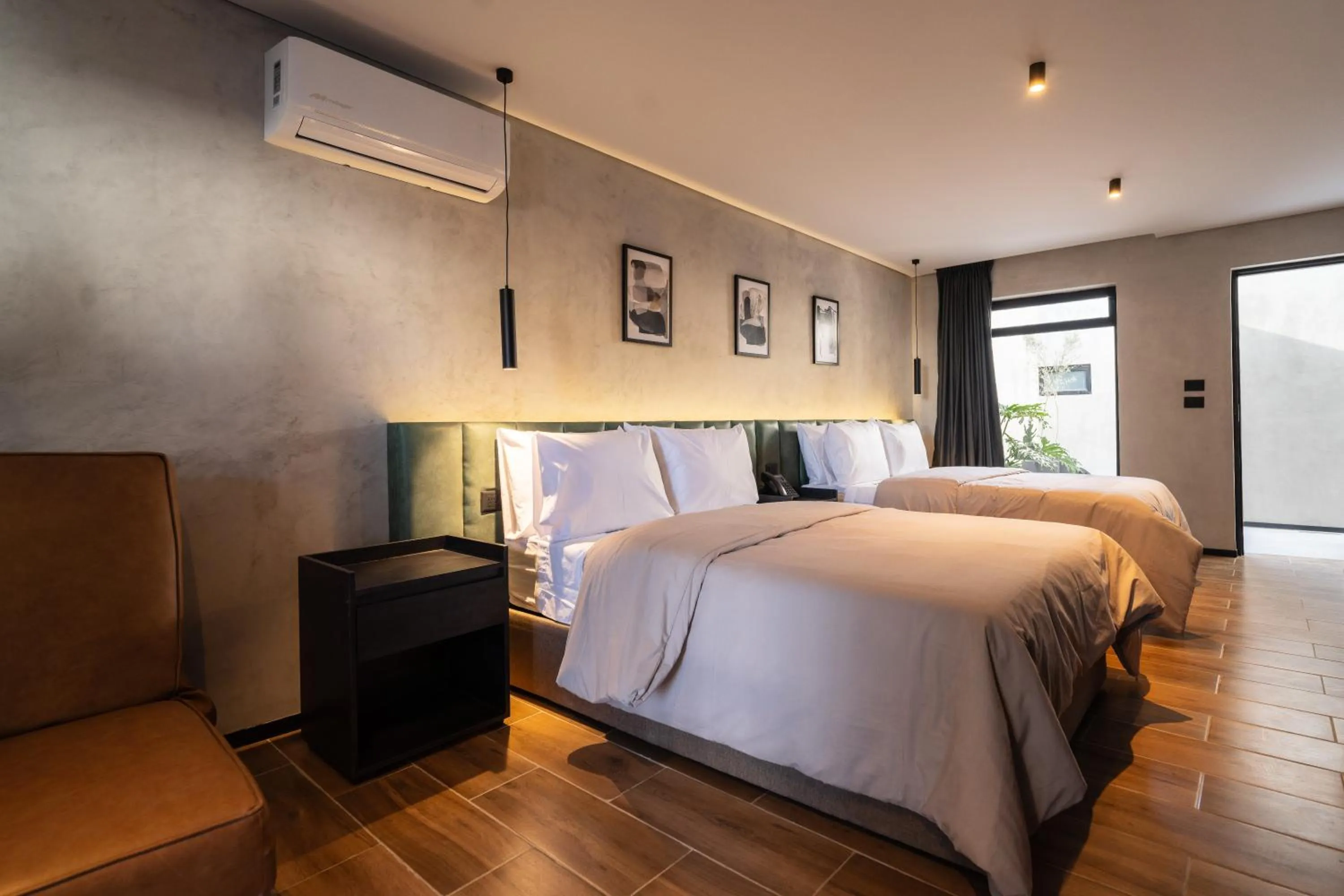 Bed in Hotel Alcala Expo