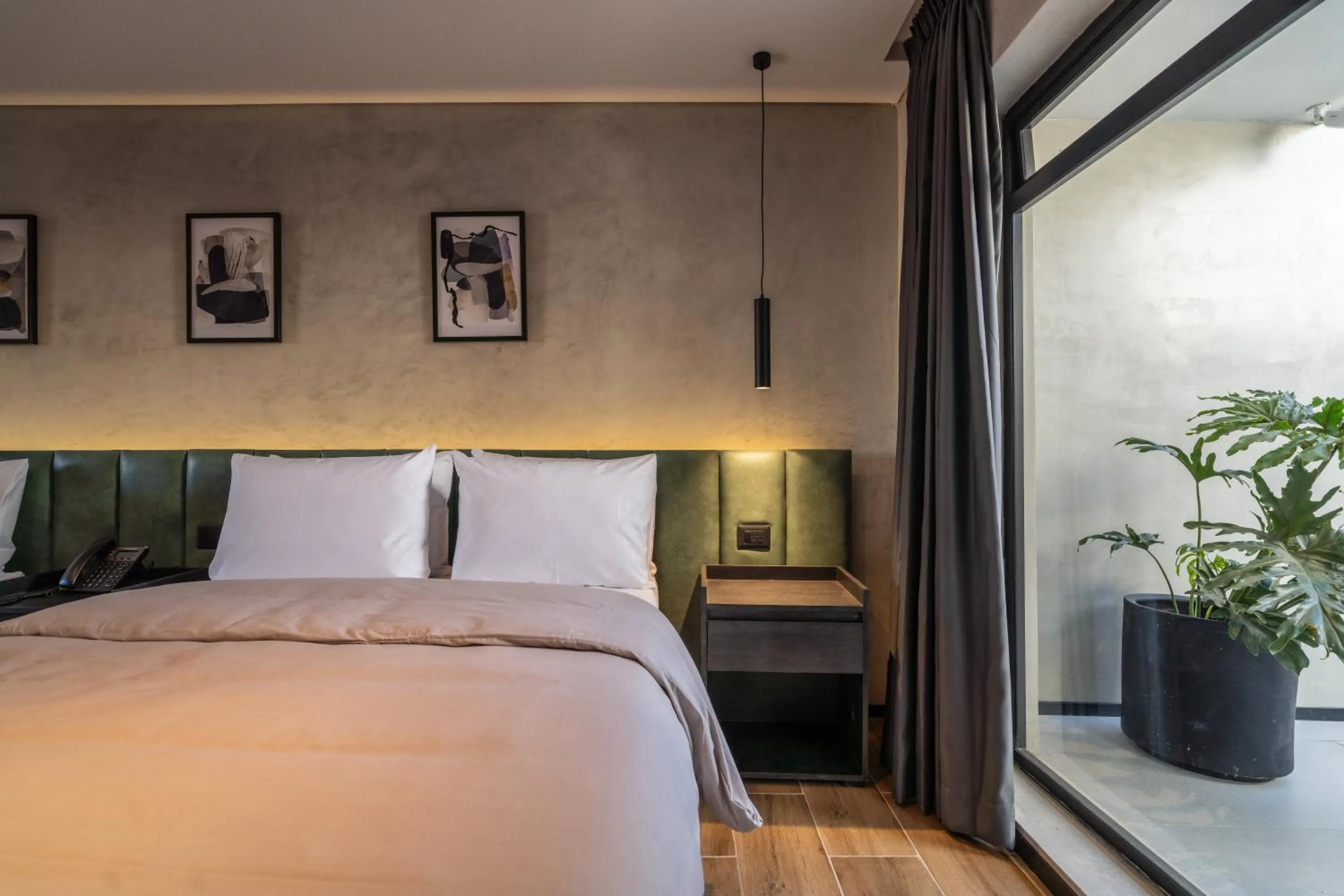 Bed in Hotel Alcala Expo