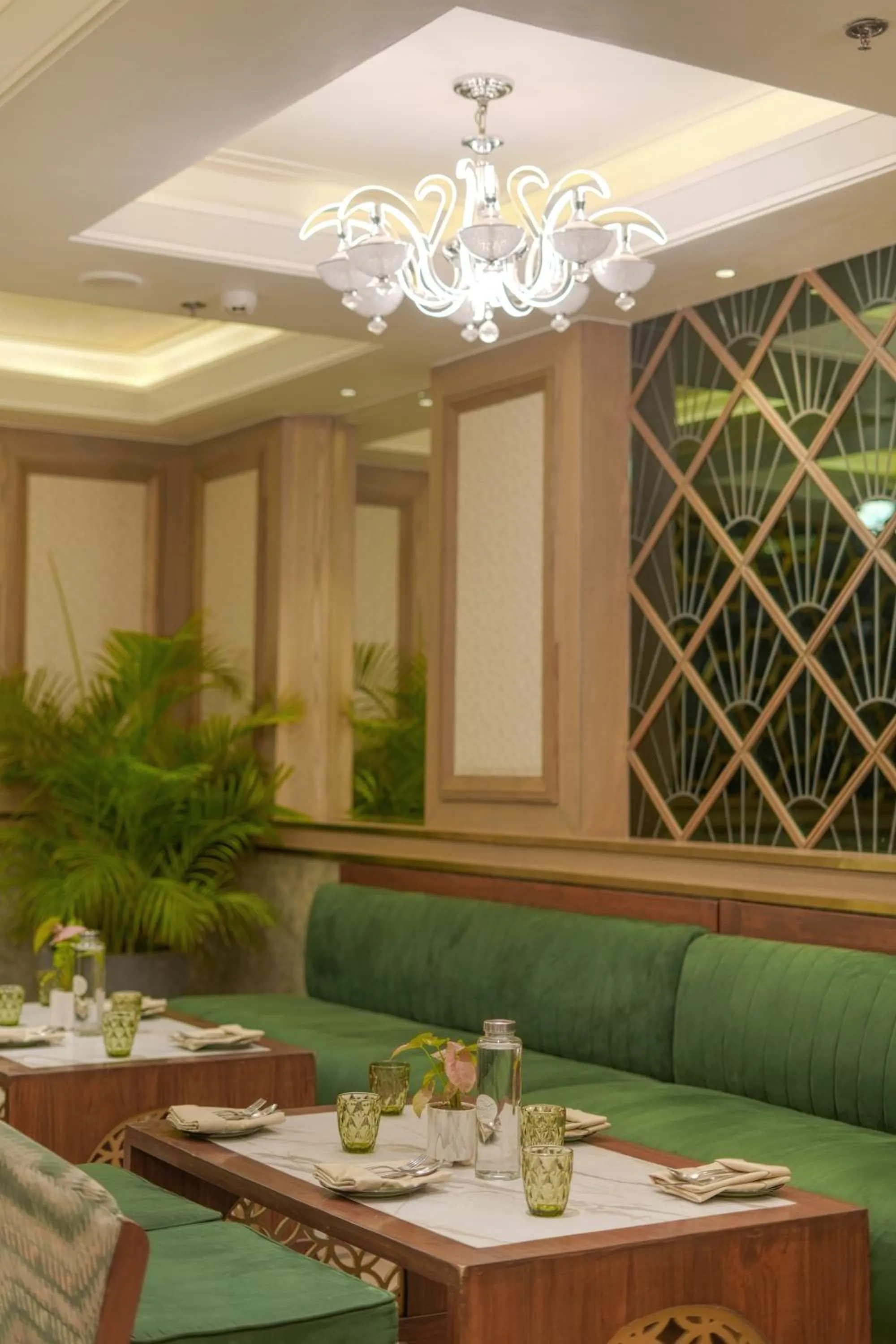 Restaurant/places to eat in BluSalzz Residence Amritsar