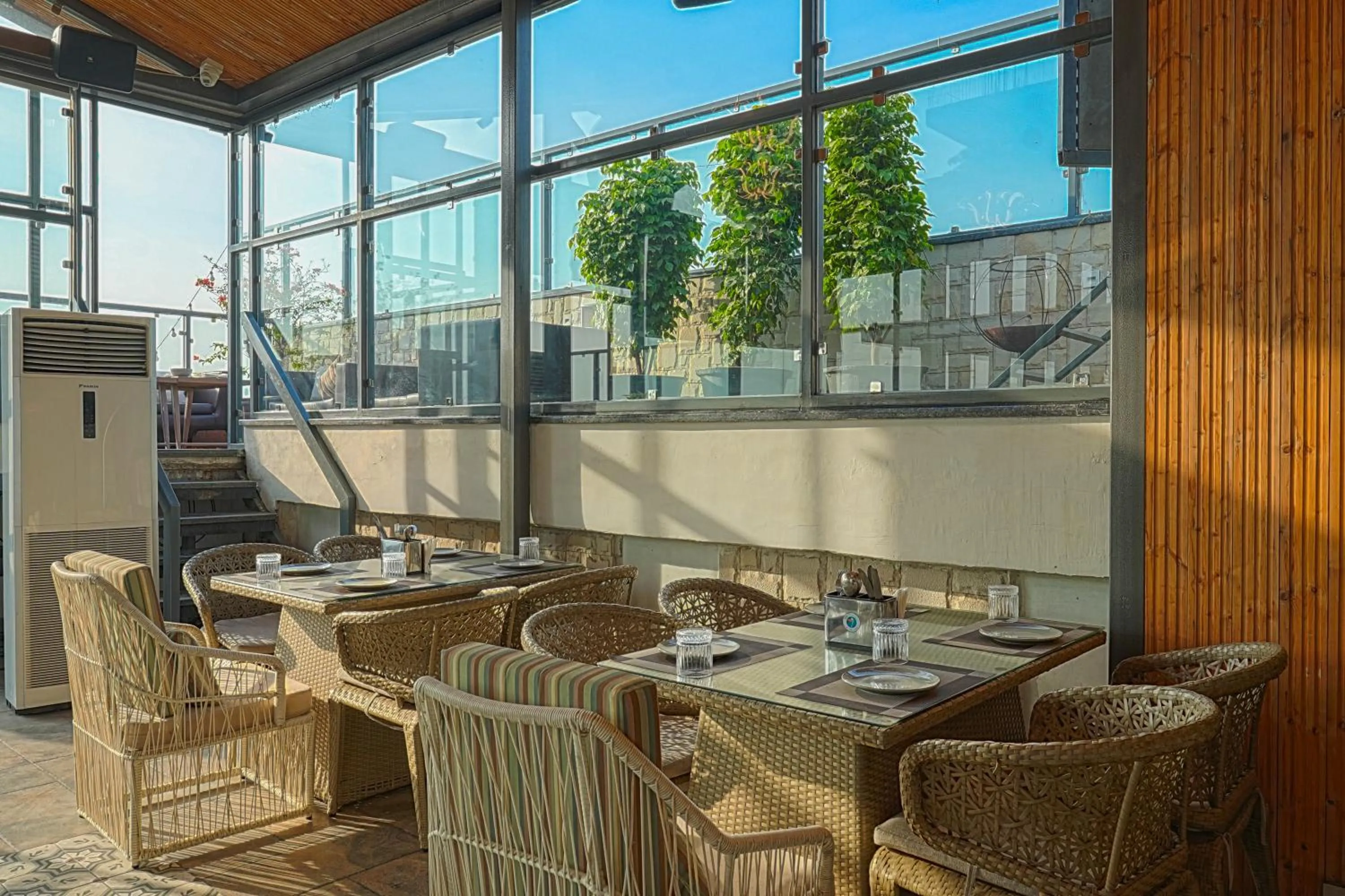 Restaurant/places to eat in BluSalzz Residence Amritsar