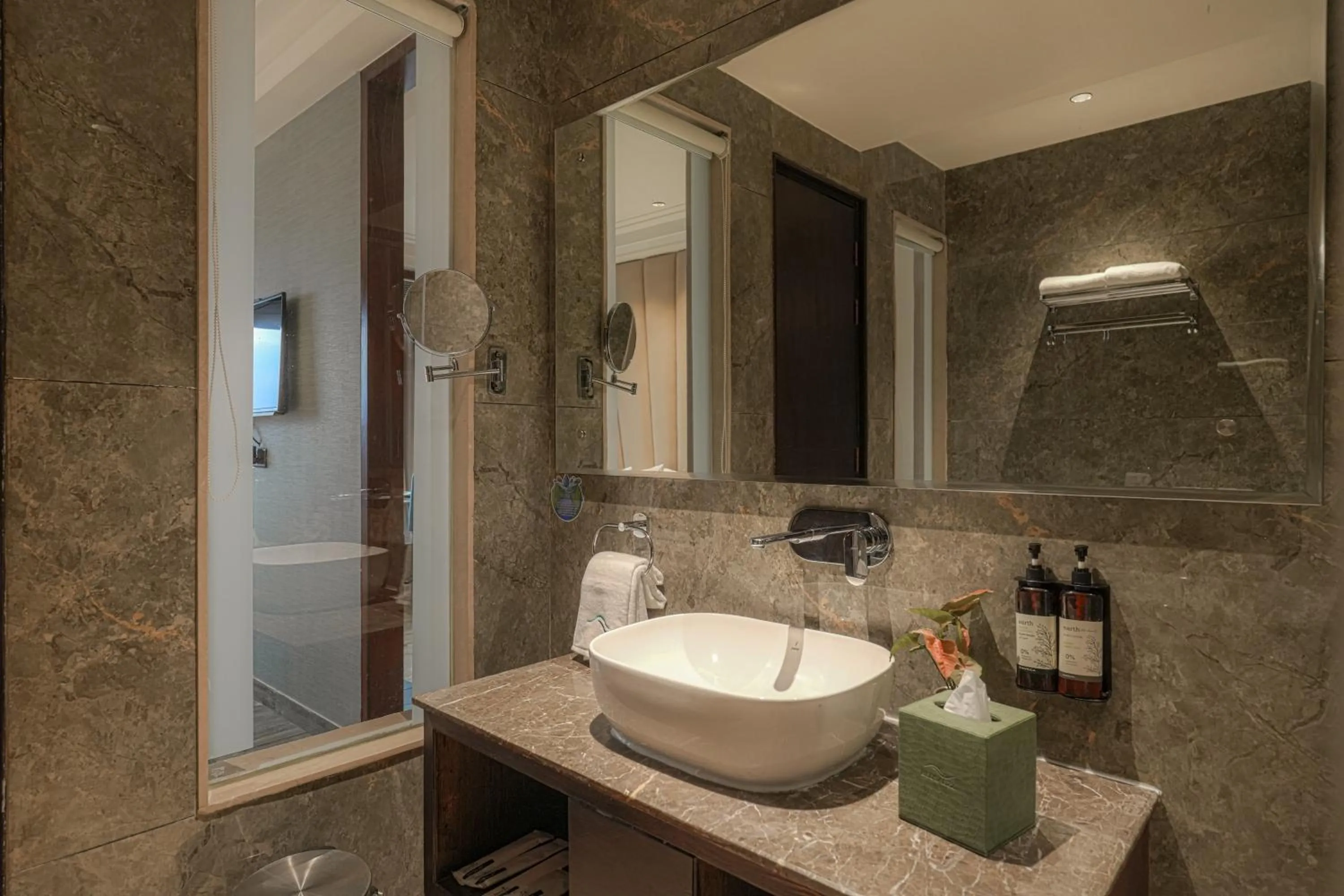 Shower in BluSalzz Residence Amritsar