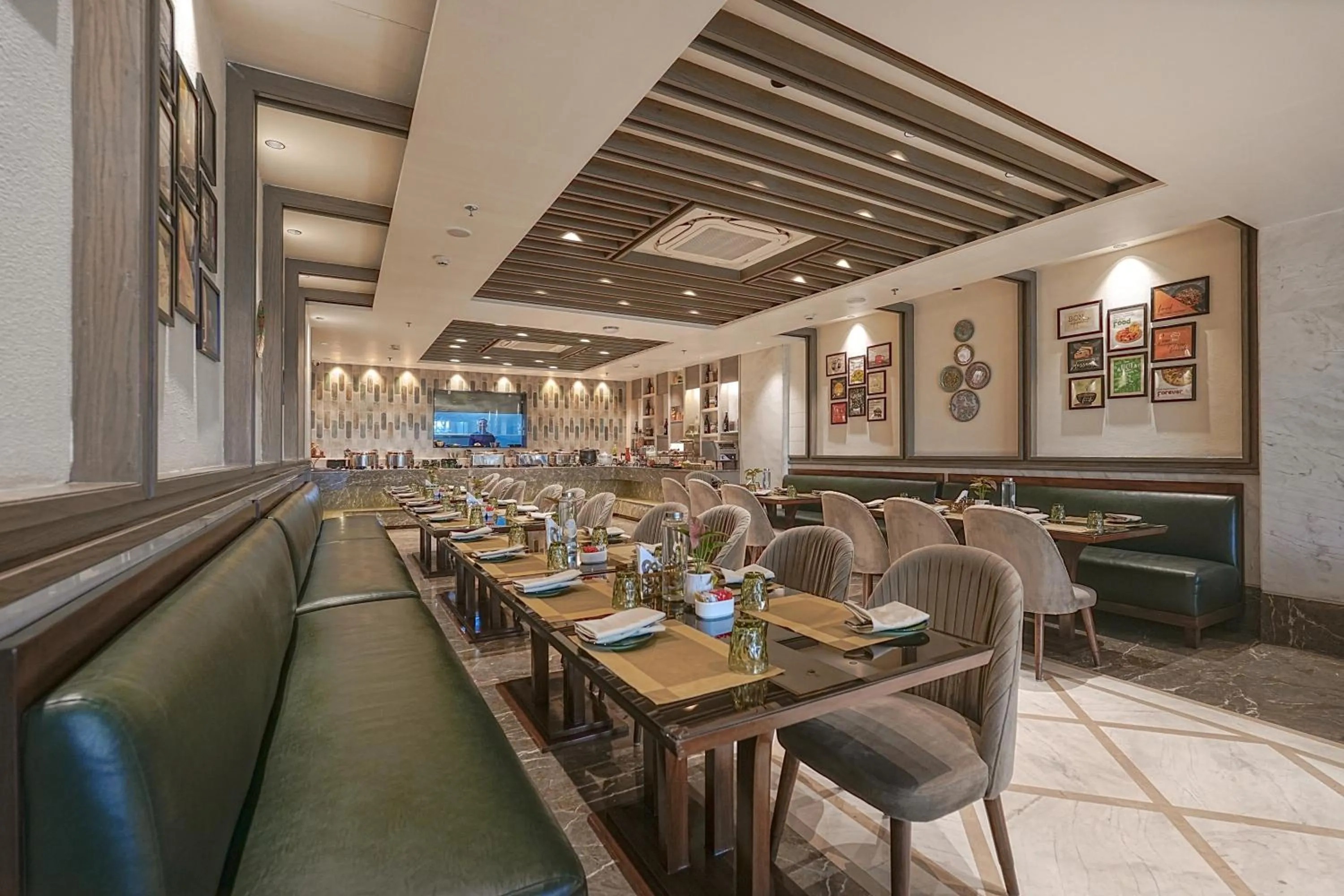 Restaurant/places to eat in BluSalzz Residence Amritsar