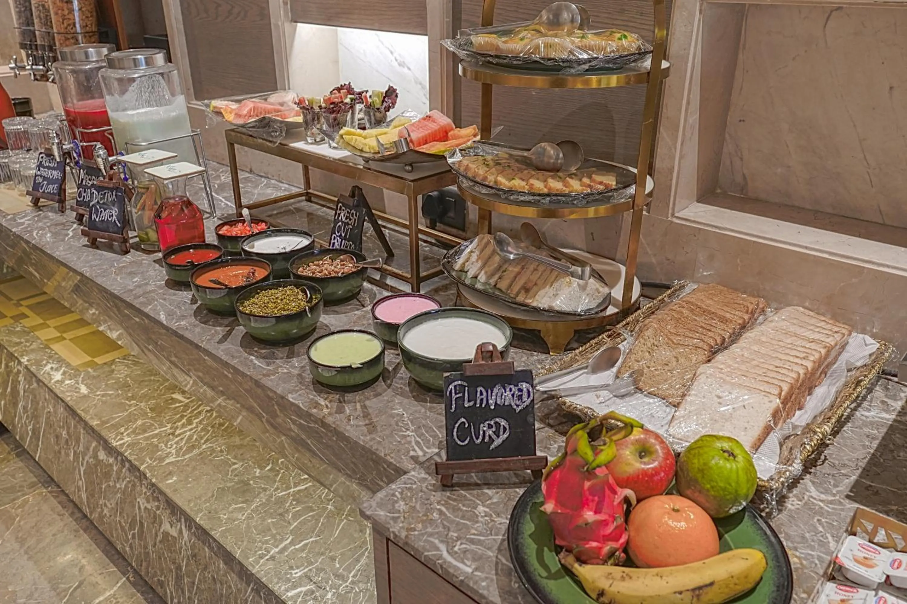 Food and drinks in BluSalzz Residence Amritsar