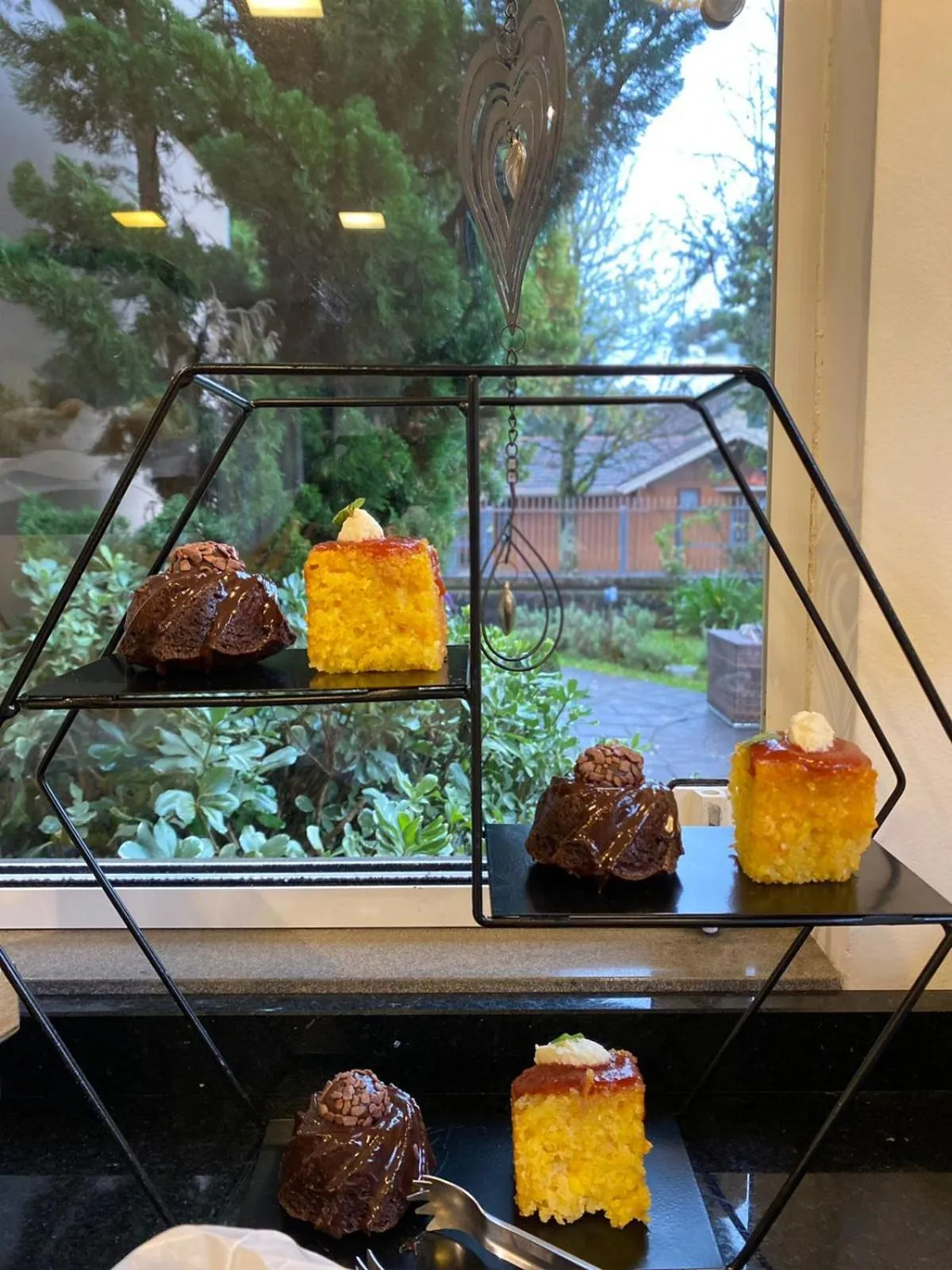 Breakfast in Pousada La Lavande