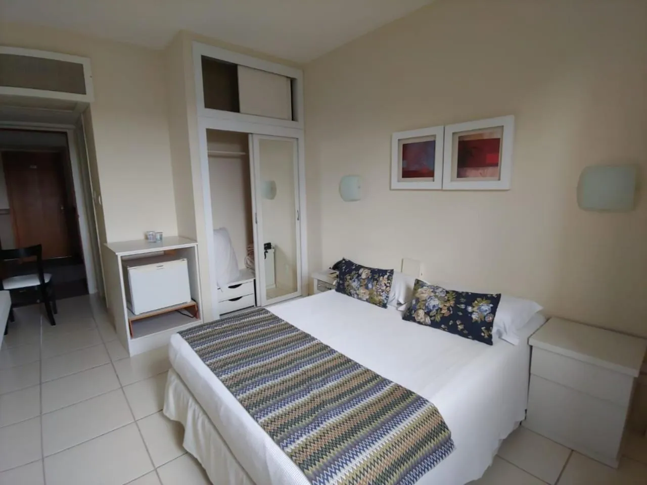 Bed in San Michel Palace Hotel