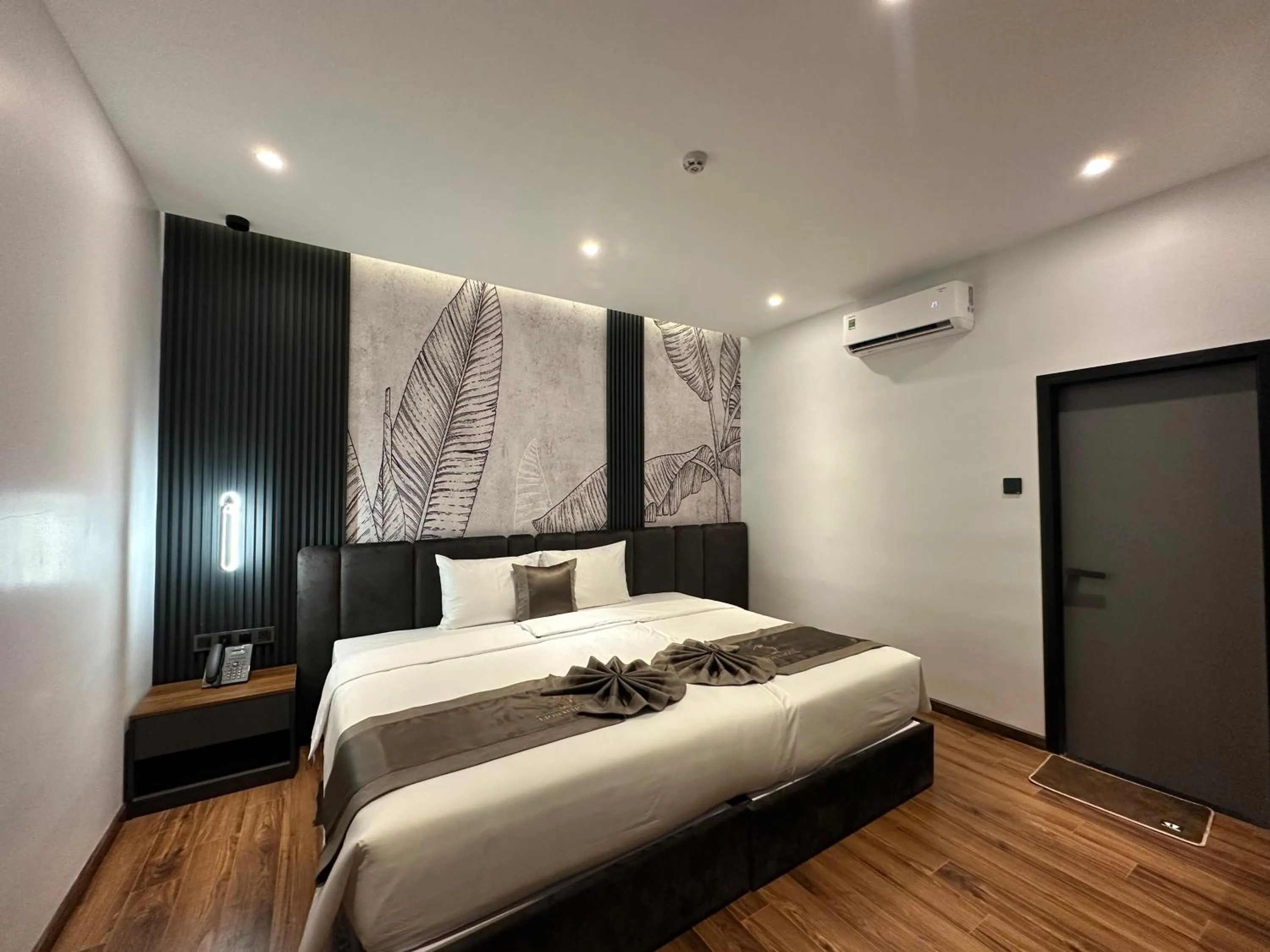 Bed in LION 10 HOTEL