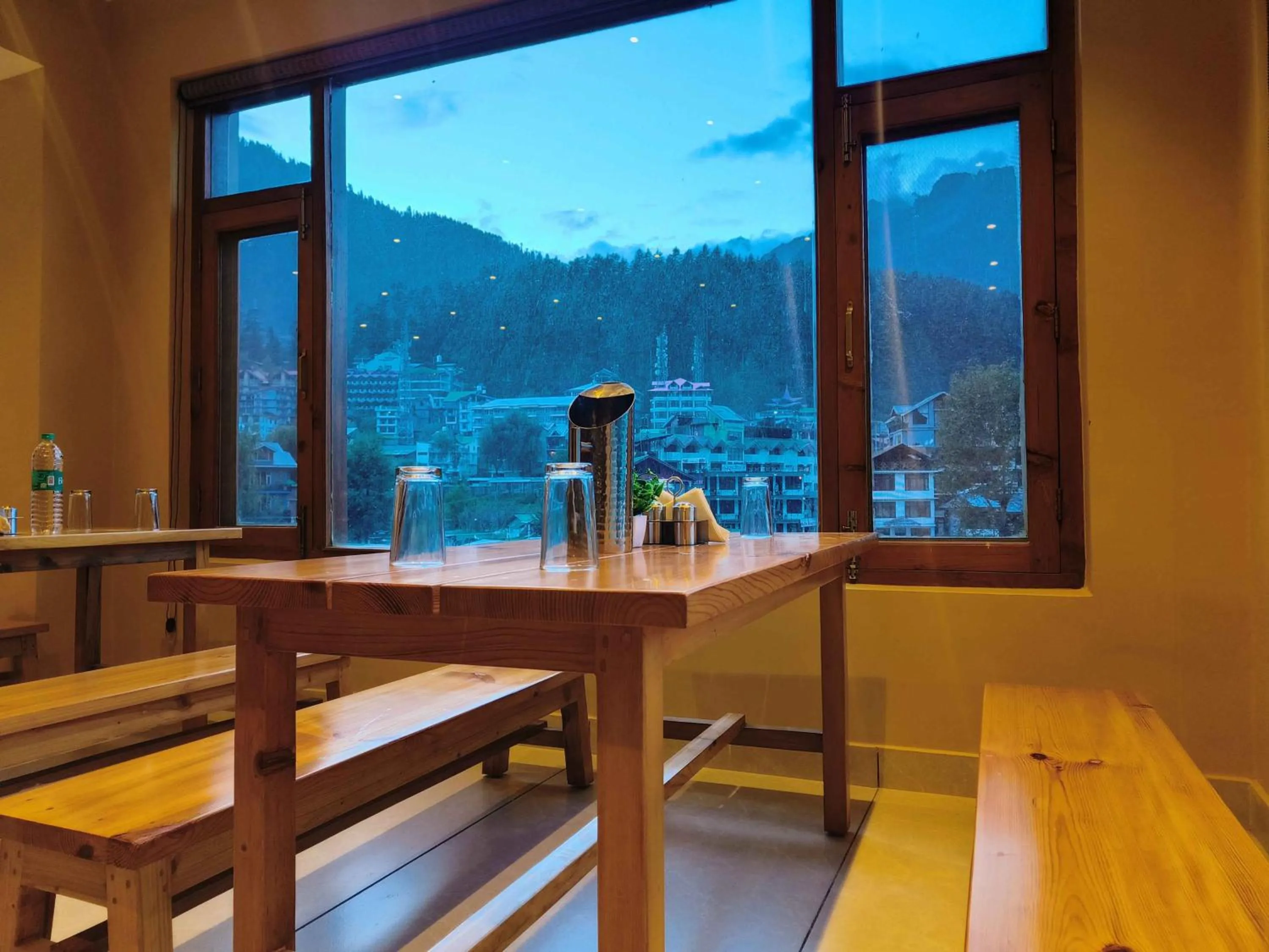 Natural landscape in Sa-Ba Manali Inn, Mall Road