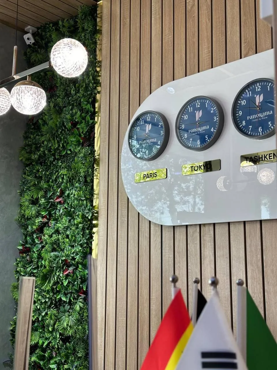 Lobby or reception in Panorama Hotel & More