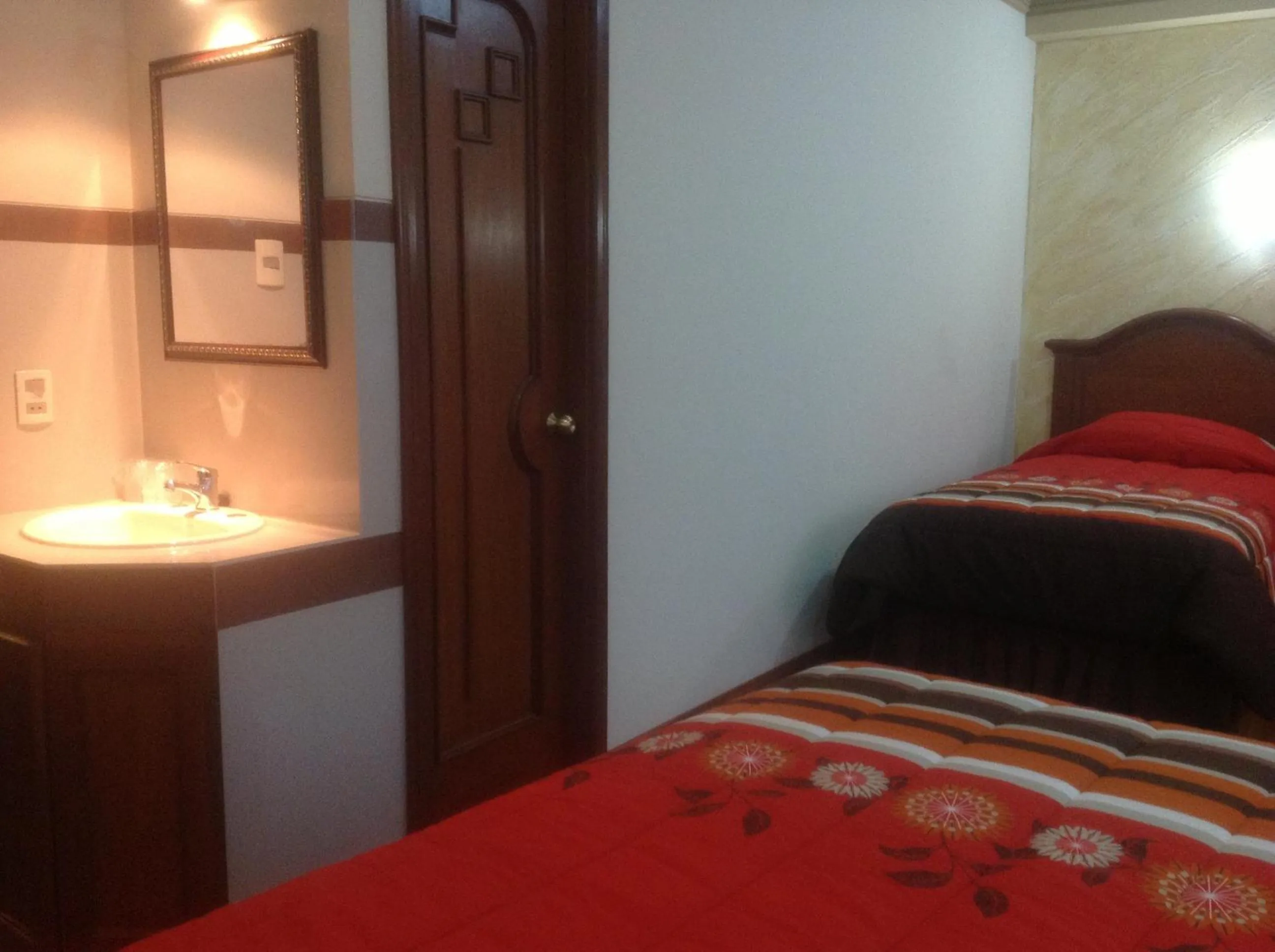 Bedroom, Bed in Golden Palace