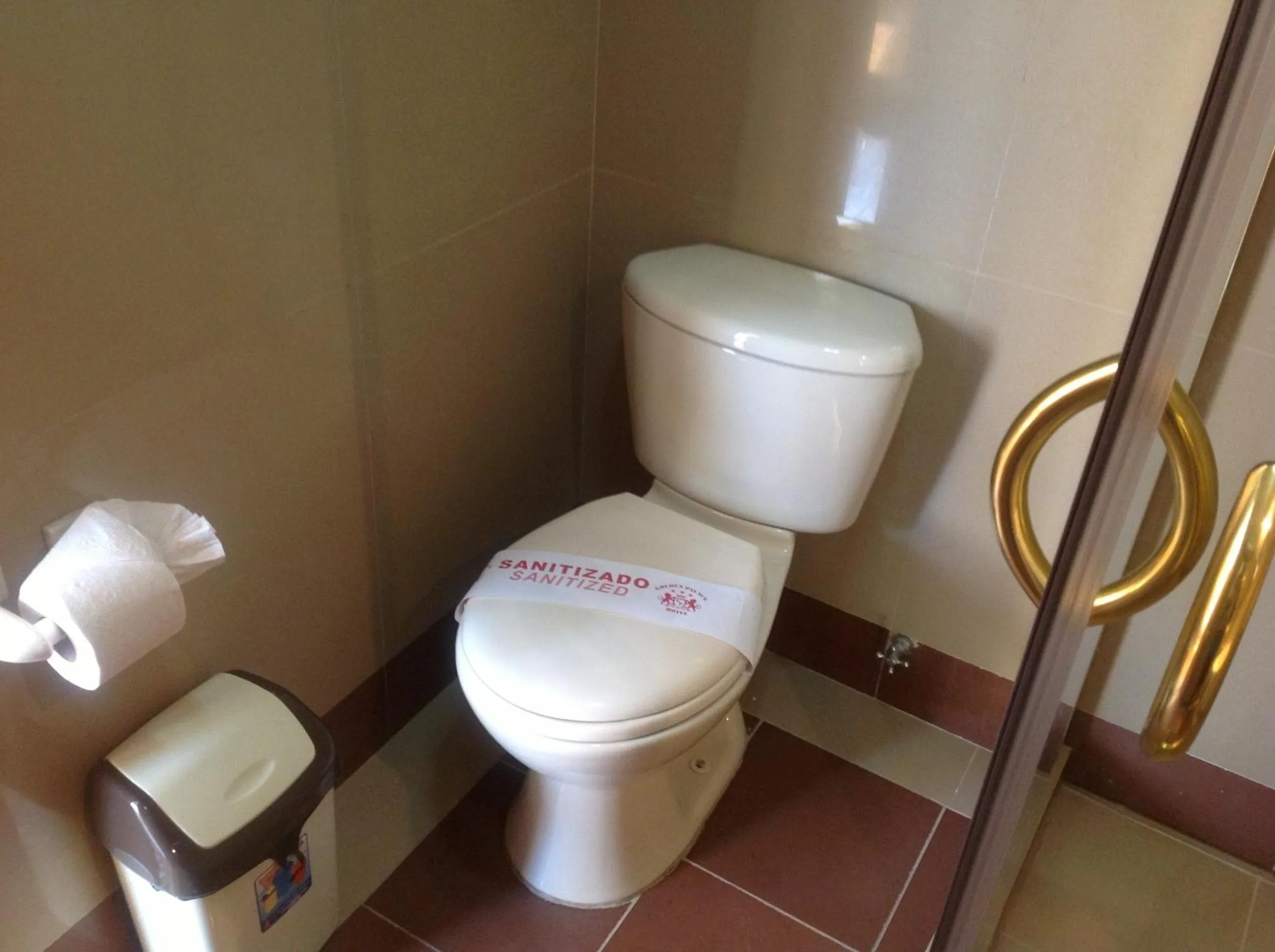 Bathroom in Golden Palace