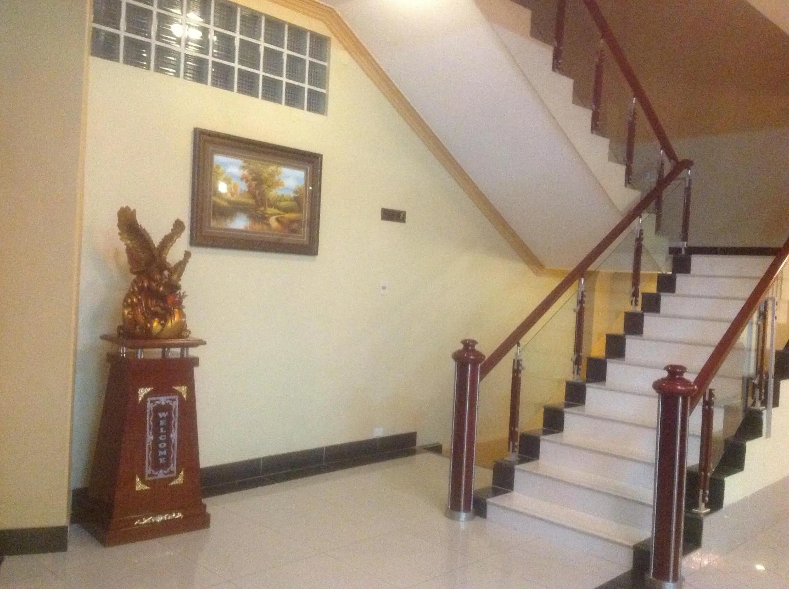 Other in Golden Palace