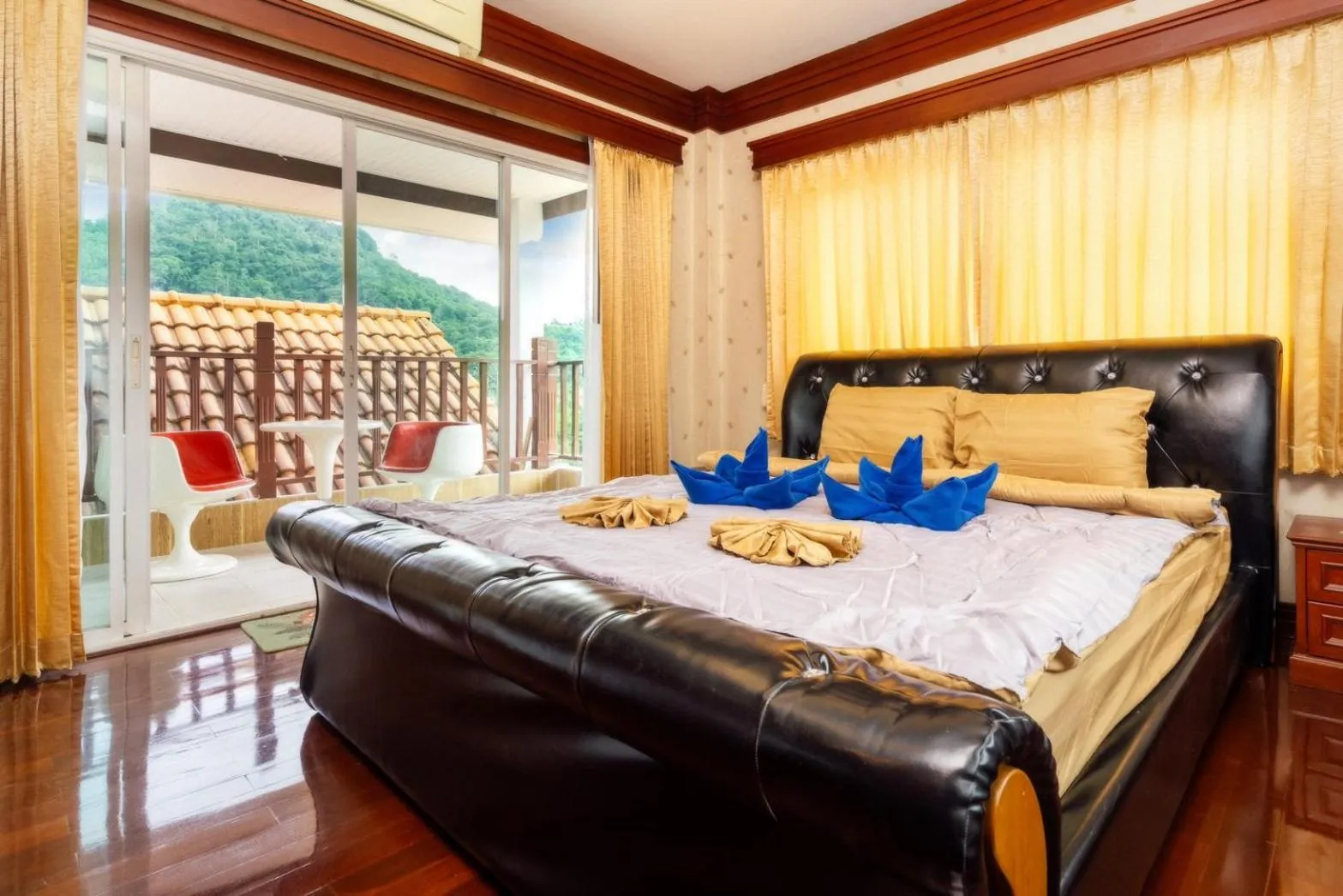 Bed in Orchid Pool Villa Phuket - SHA Extra Plus & Warm pool