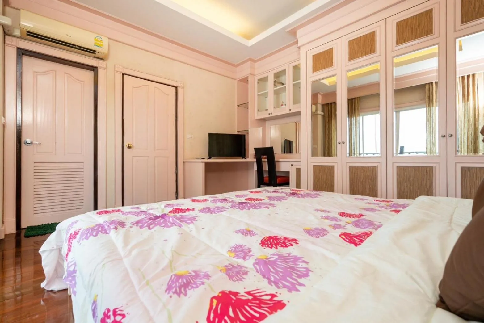 Bed in Orchid Pool Villa Phuket - SHA Extra Plus & Warm pool