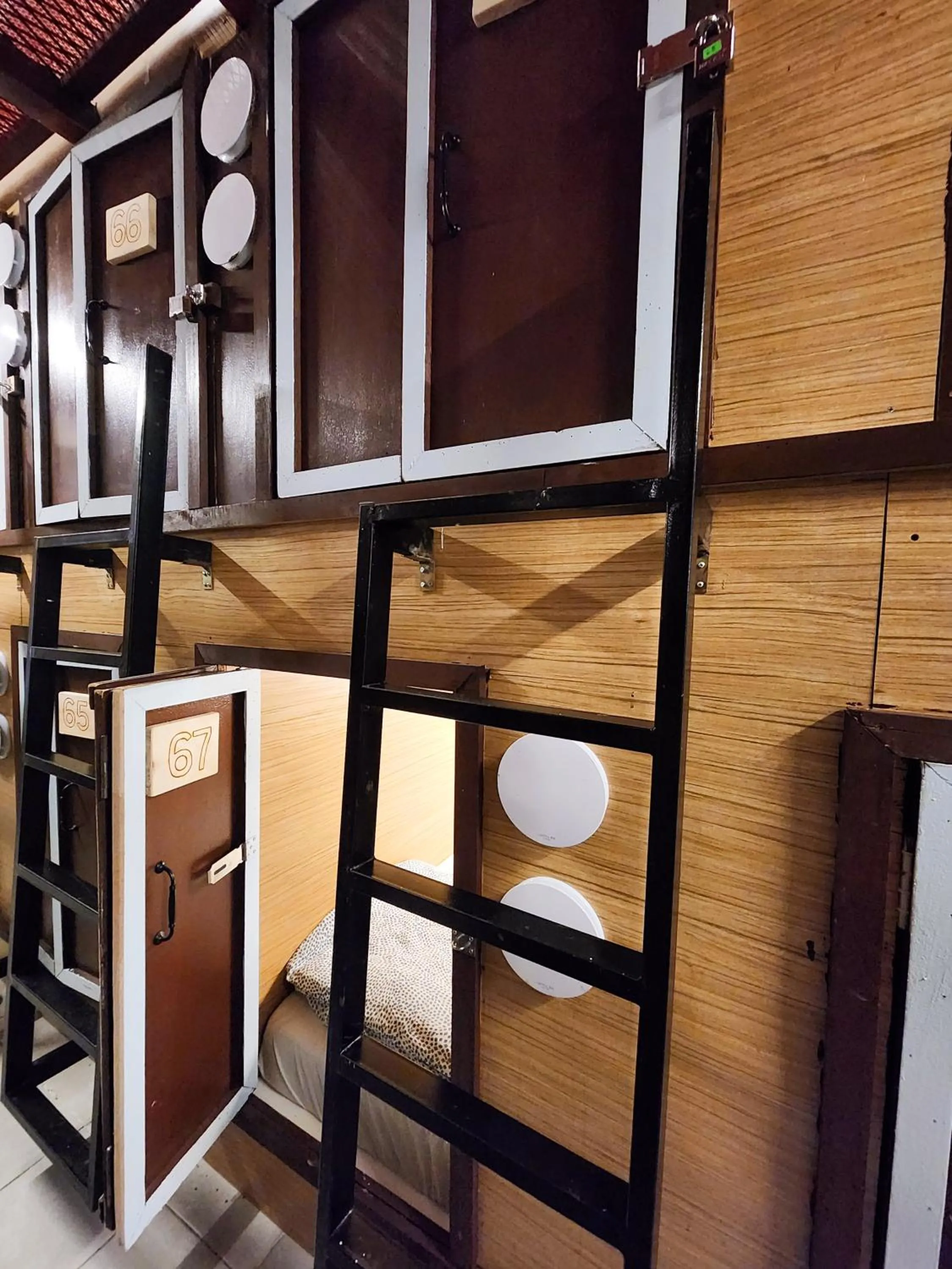 Bed in Bestow Boutique Hotel