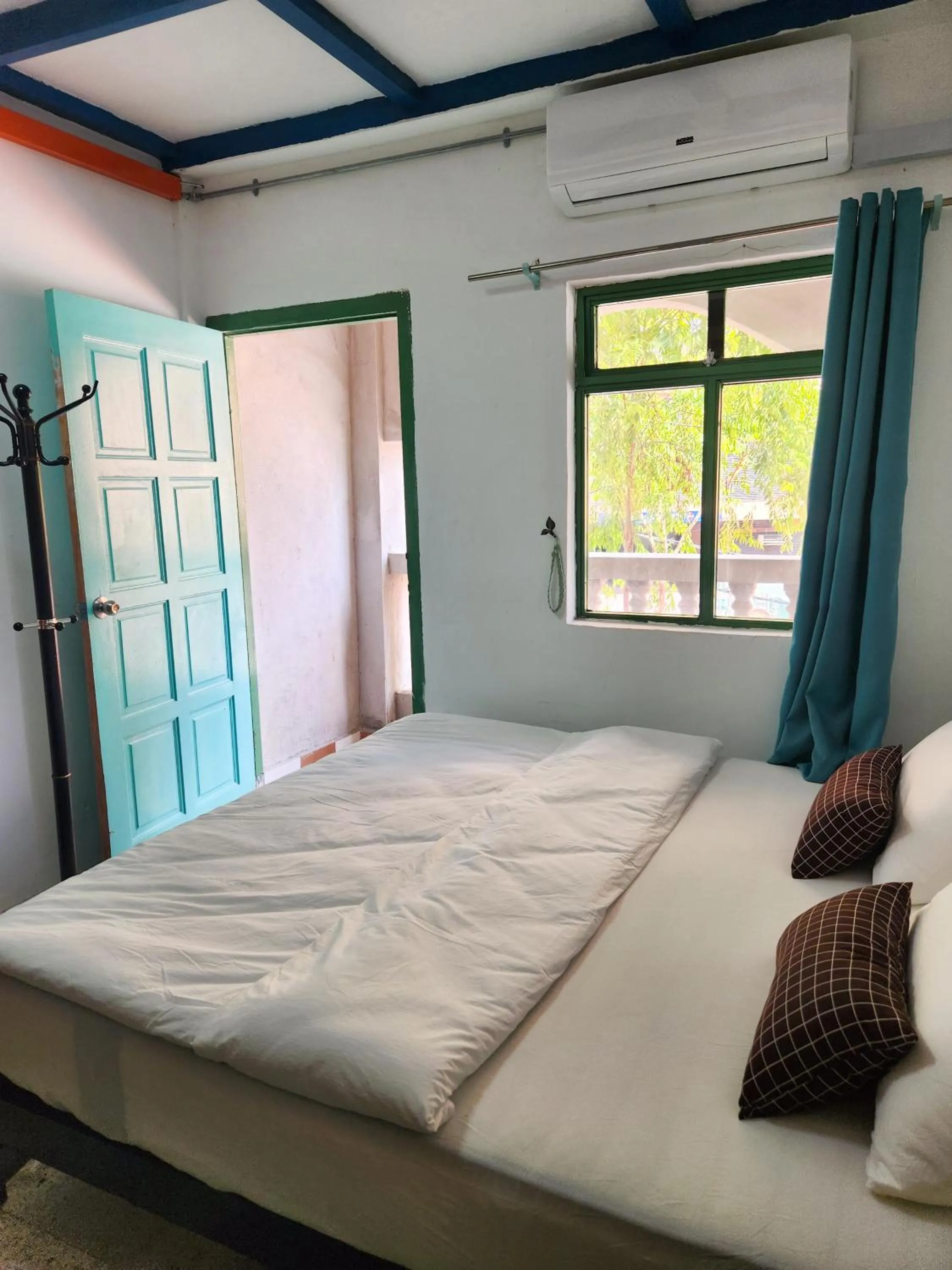 Bed in Bestow Boutique Hotel