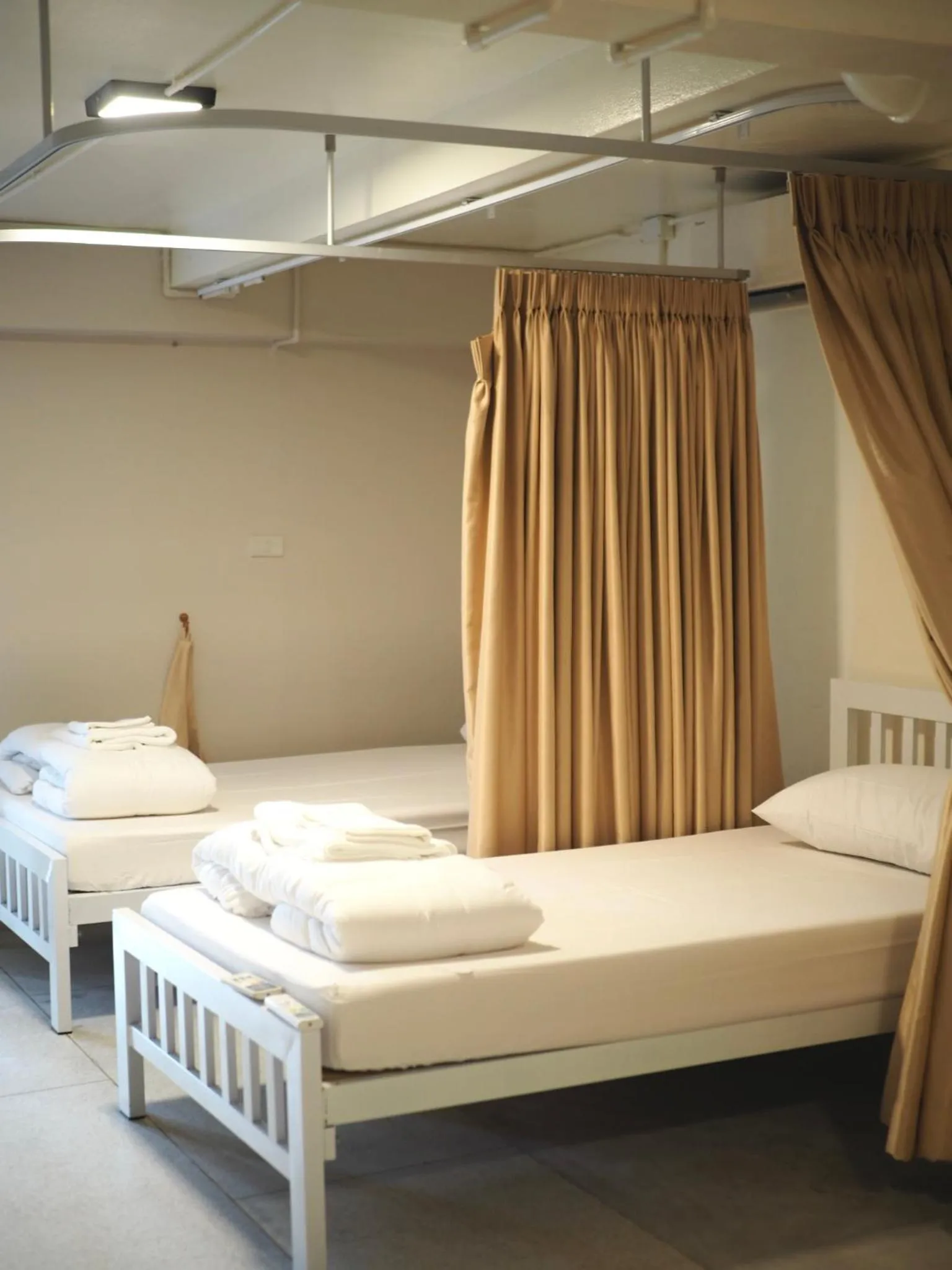 Bedroom, Bed in Krung Tone Hostel