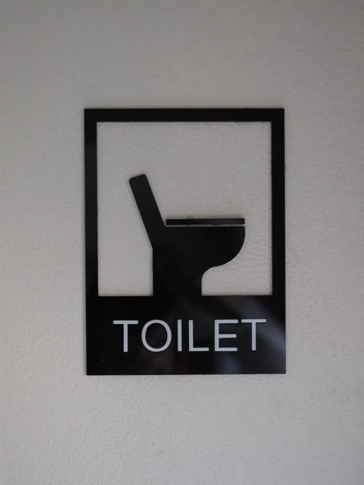 Toilet in Krung Tone Hostel